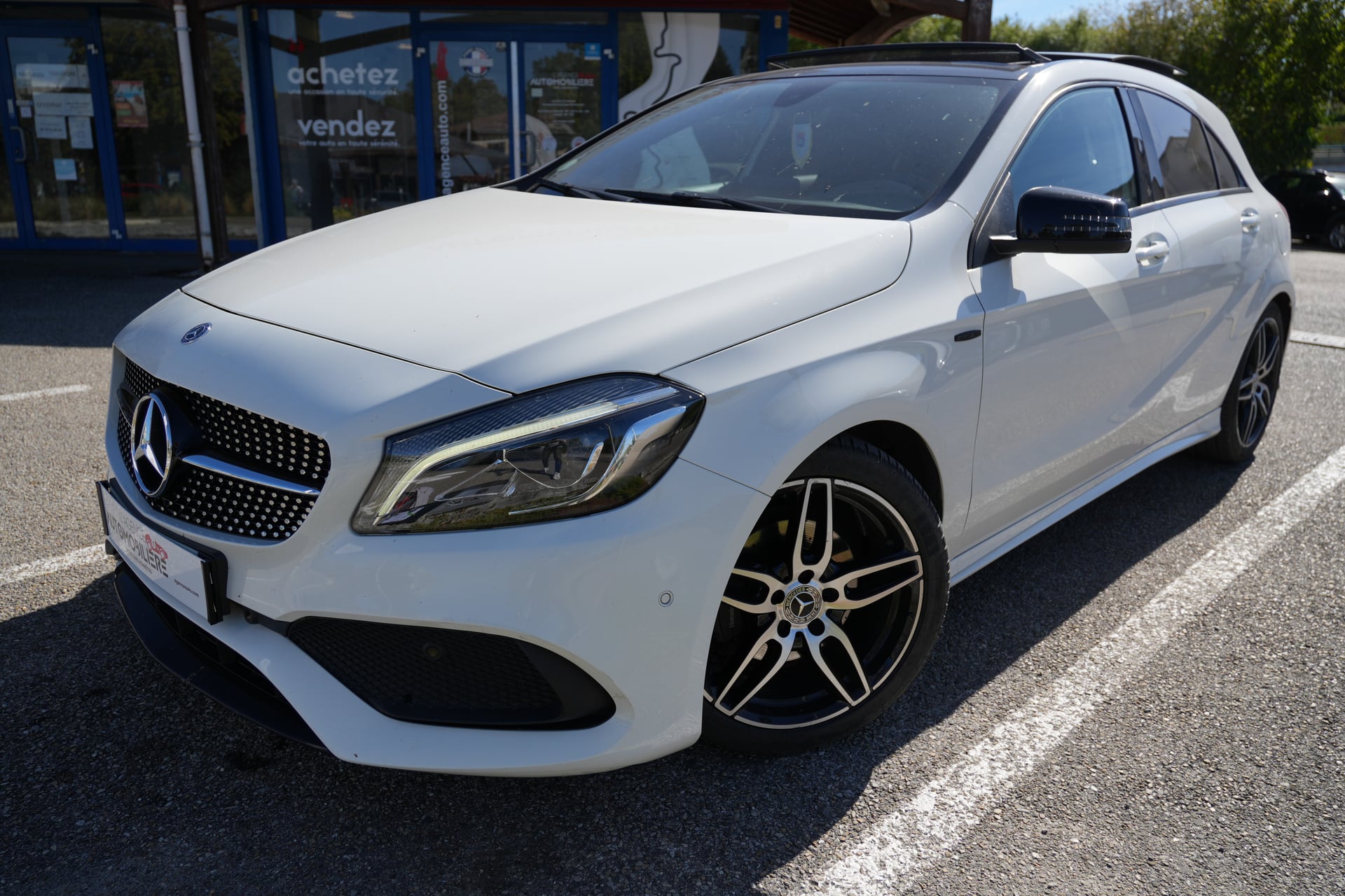 Mercedes-Benz Classe A III (2) 200 D FASCINATION 7G-DCT PACK AMG — 2