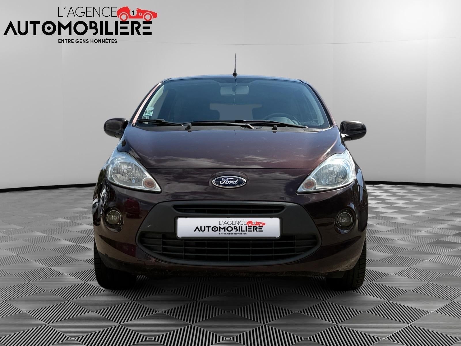 Ford Ka 1.2 70 TITANIUM — 2