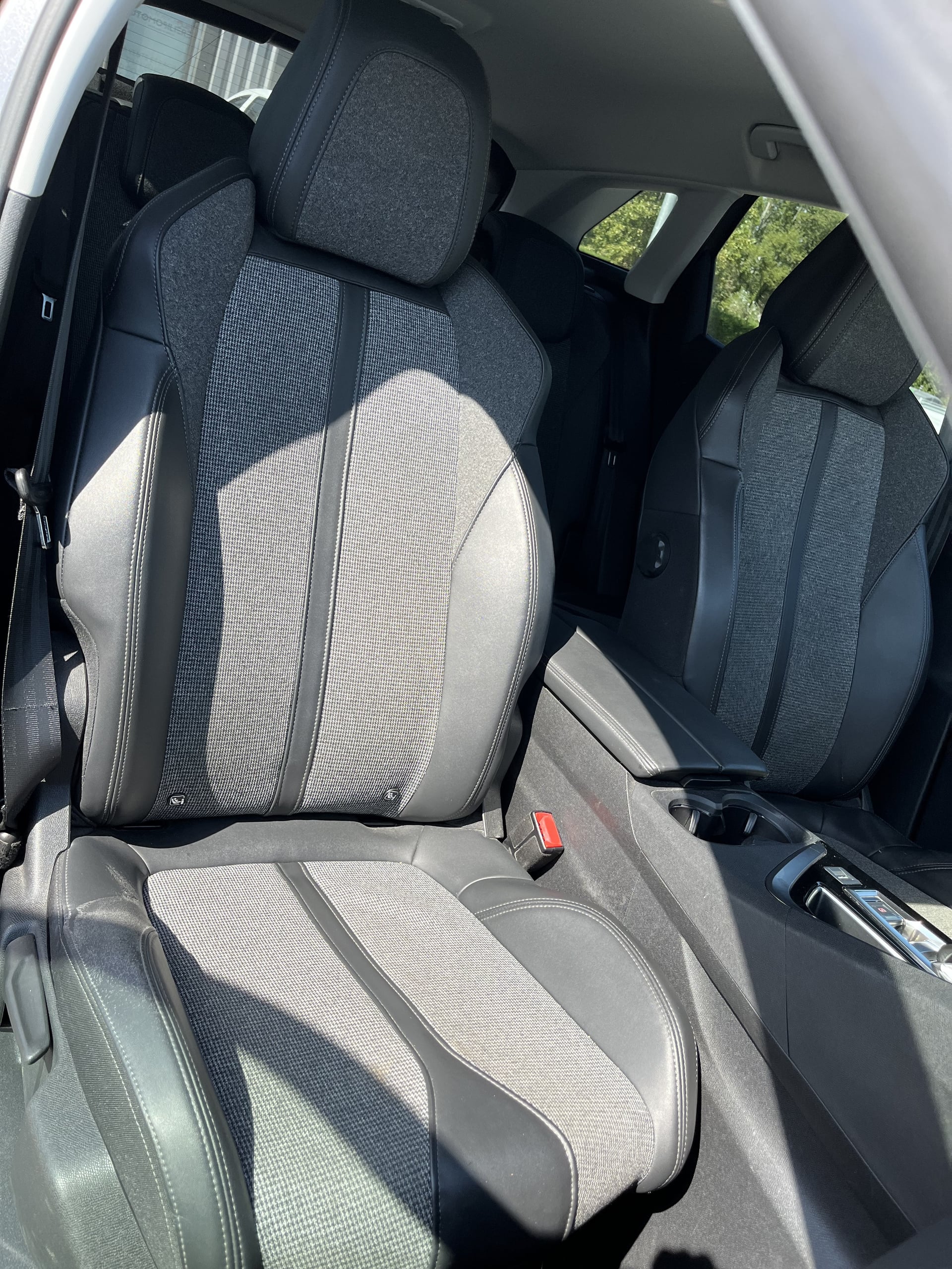Peugeot 3008 II 1.2 PURETECH 130 CH ACTIVE EAT — 2