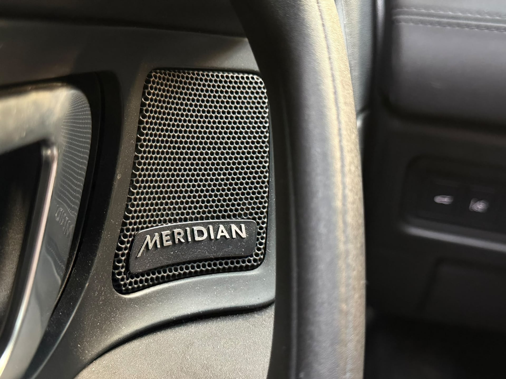 Land Rover Discovery Sport 2.0 TD4 150ch — 23