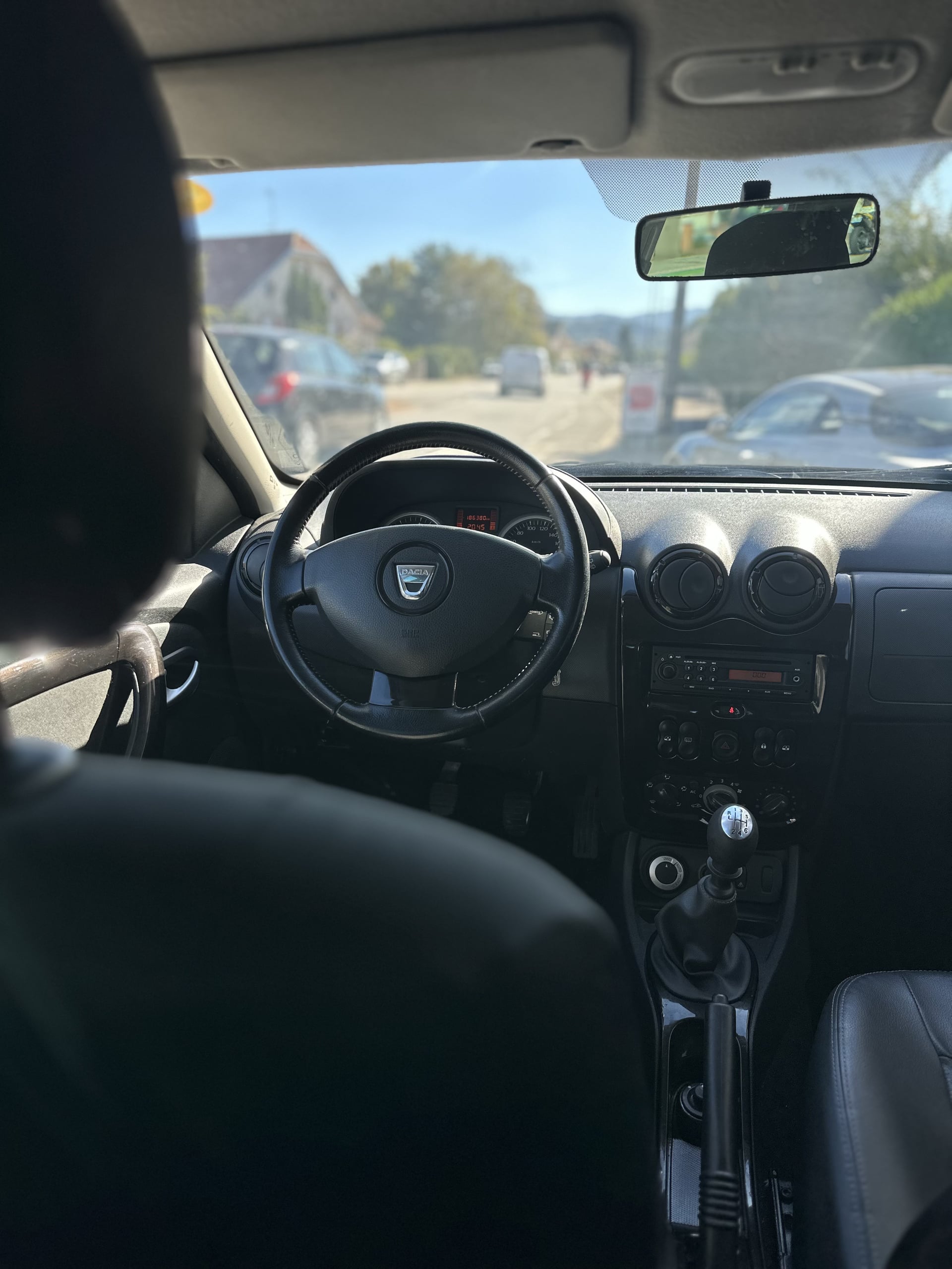 Dacia Duster 1.5 dCi FAP 4x4 110ch Prestige / Attelage — 31