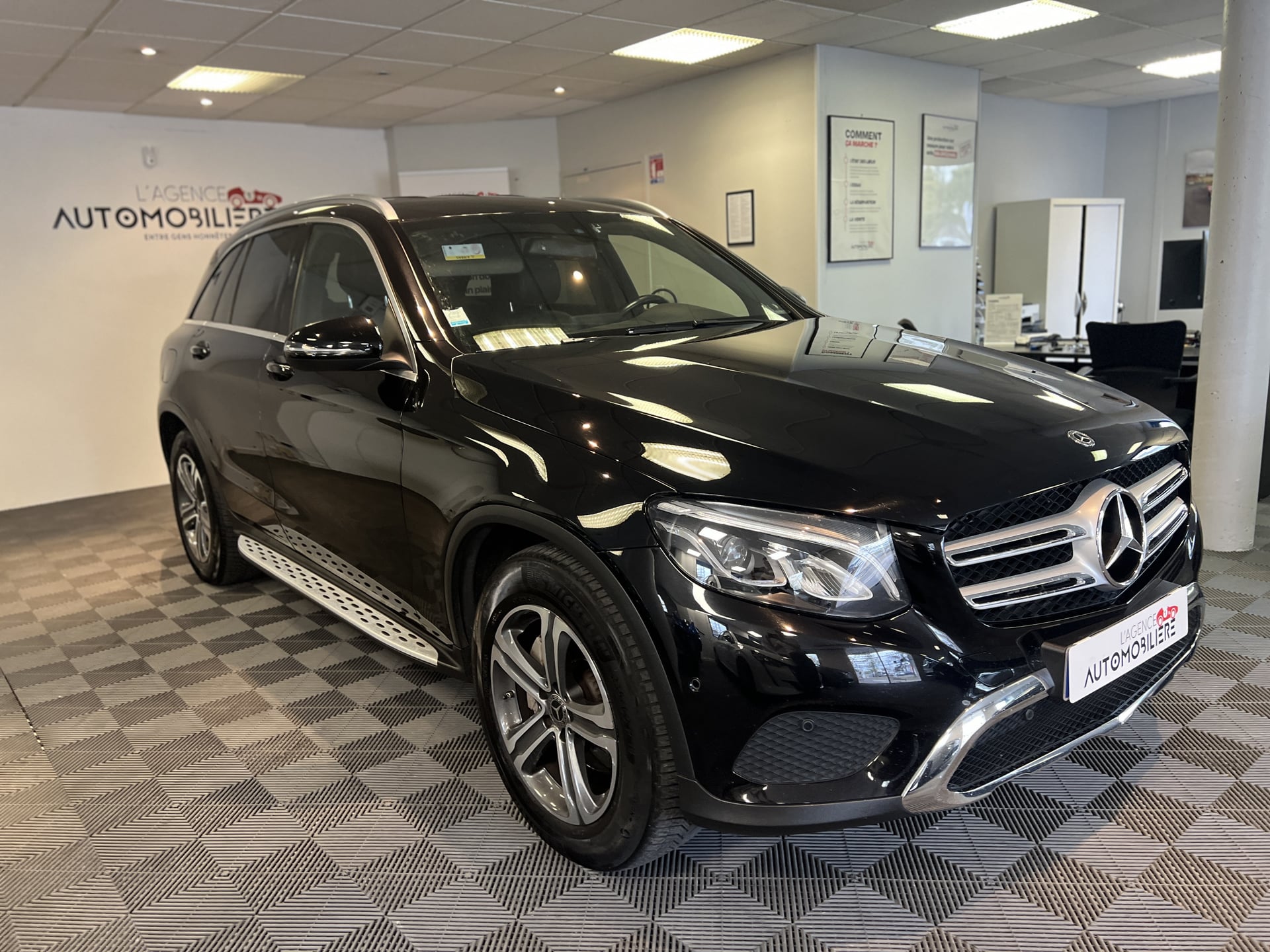 Mercedes-Benz Classe GLC 250D 2.1D 4MATIC 9G-Tronic 204 CV Business Executive Pack Amg Historique constructeur - — 2