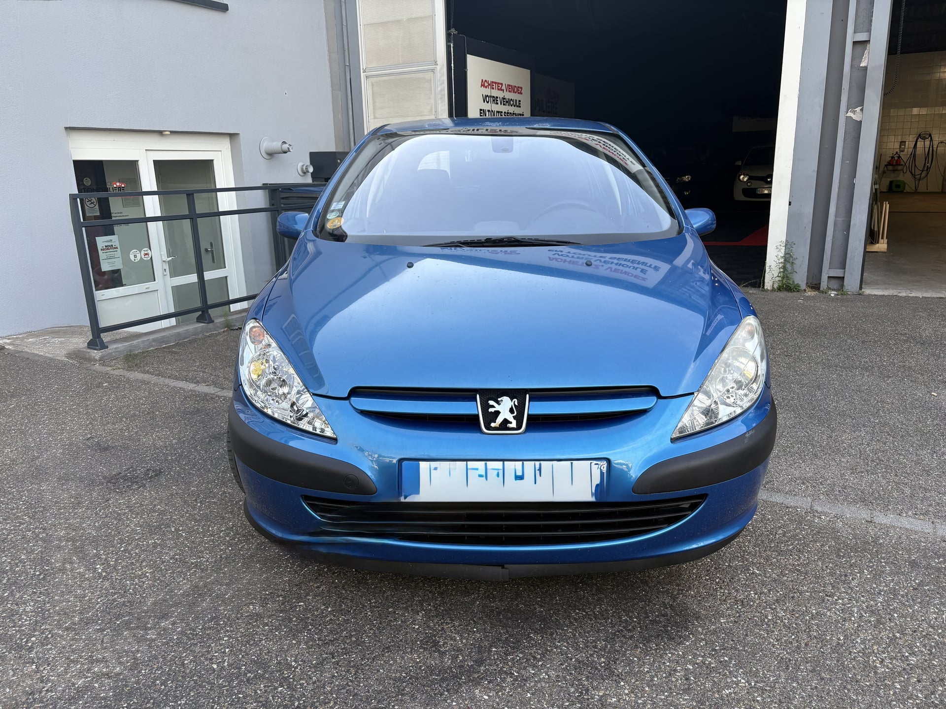 Peugeot 307 1.6 110 XS Bluetooth - Climatisation automatique - Roue de secours — 26