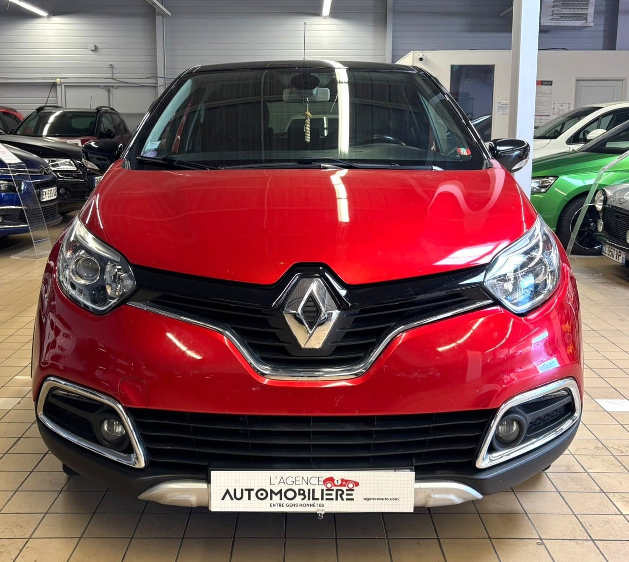 Renault Captur 0.9 TCe 90ch Stop&Start engy Helly Hansen eco² 5cv — 2