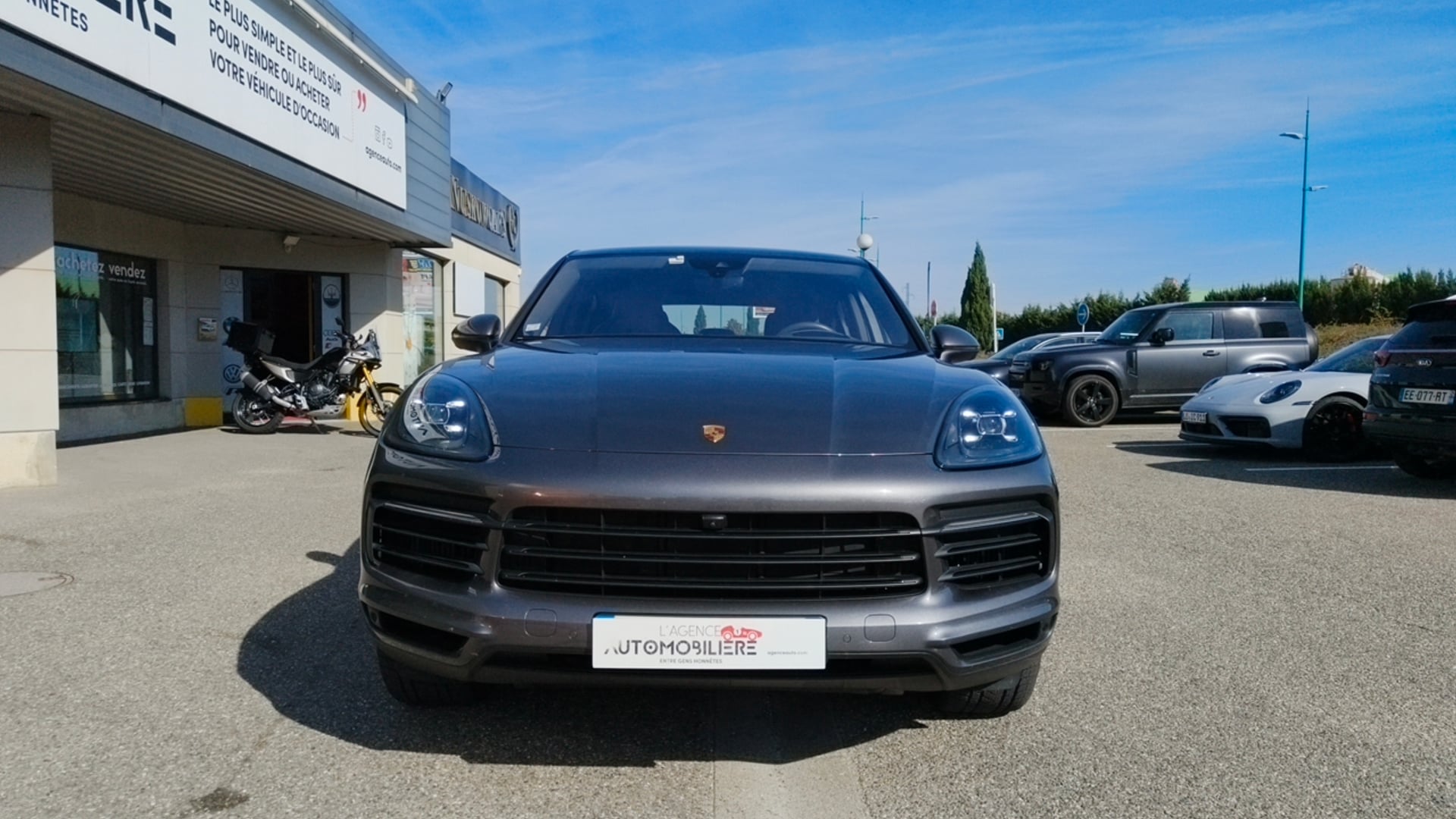 Porsche Cayenne Coupé 3.0 V6 462 ch E-Hybrid Platinum Edition — 2