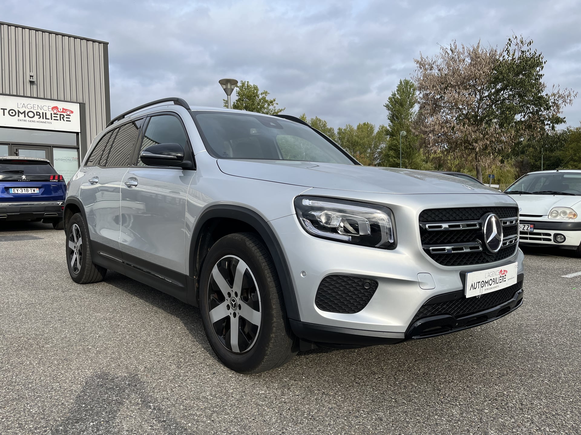 Mercedes-Benz GLB 200D 150cv PROGRESSIVE LINE - ENTRETIEN 100% MERCEDES- 7 places
