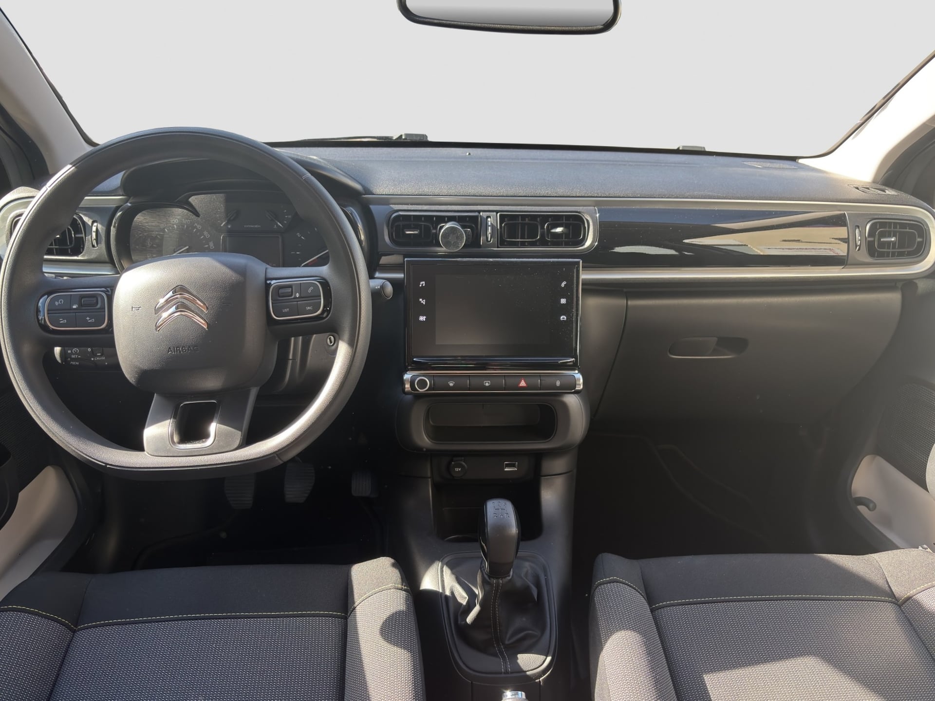 Citroen C3 1.2 PureTech 83 ch FEEL "DISTRIBUTION OK, CARPLAY" — 2