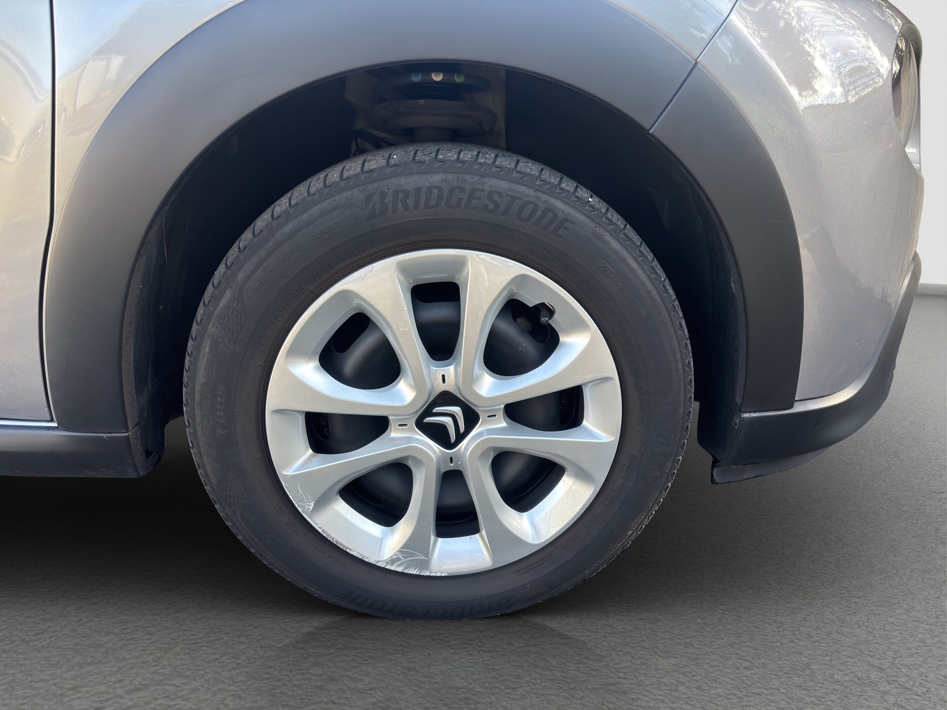 Citroen C3 1.2 PureTech 83 ch FEEL "DISTRIBUTION OK, CARPLAY" — 31