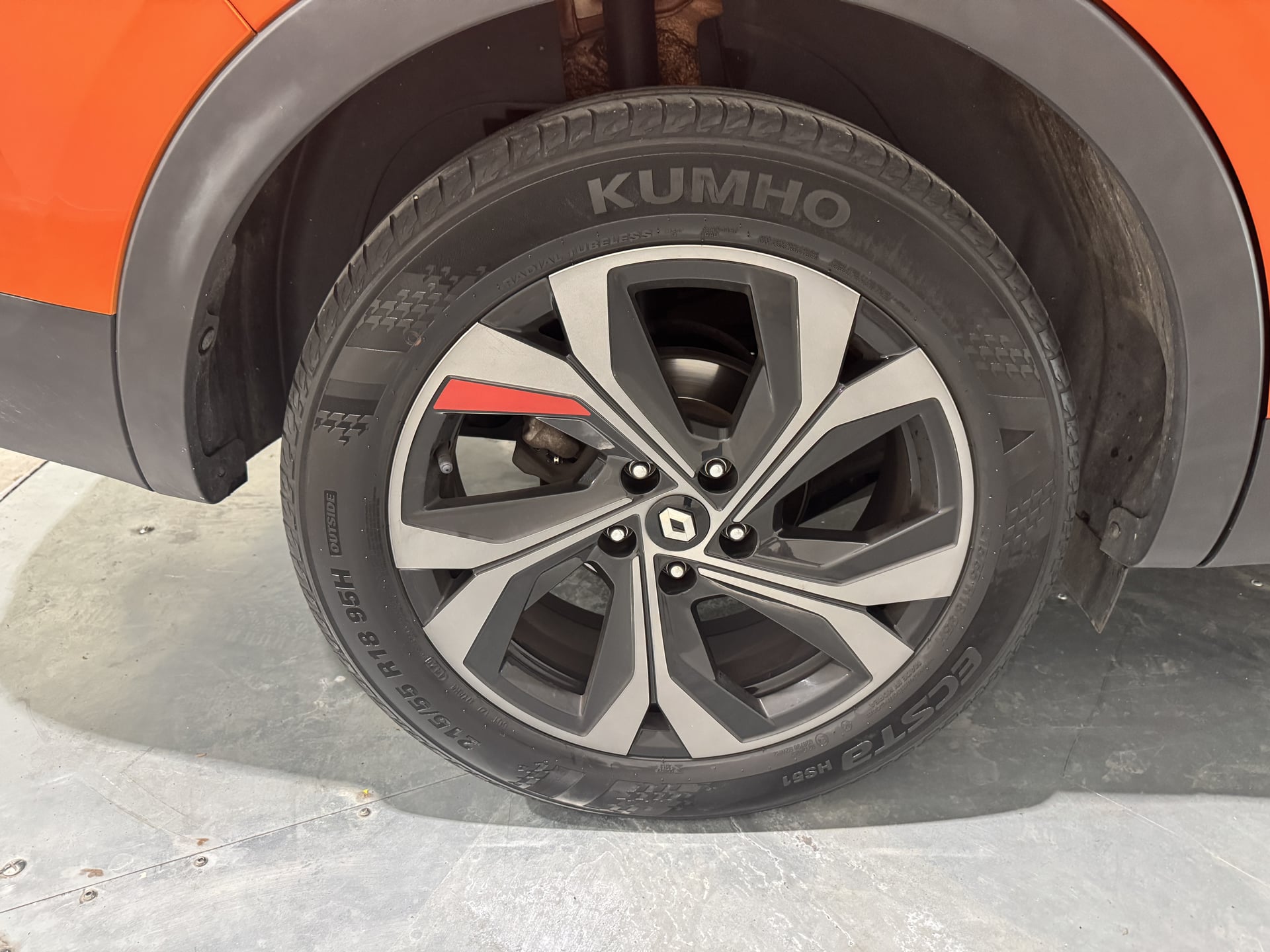 Renault Arkana 140ch 1.3 TCE EDC7 RS Line Bose Attelage — 33