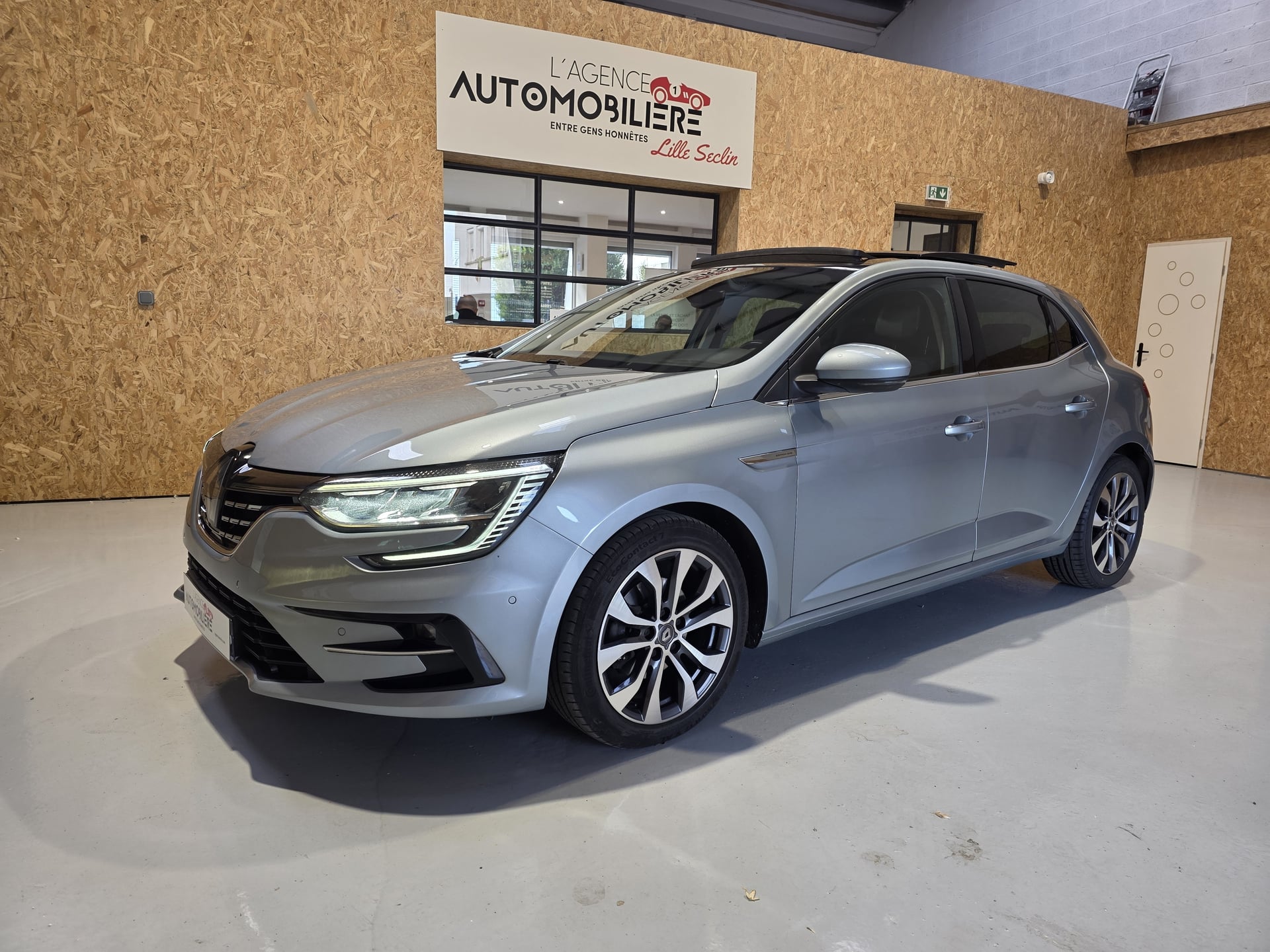 Renault Megane IV 4 1.5 BLUE DCI 115CH EDITION ONE EDC-21B