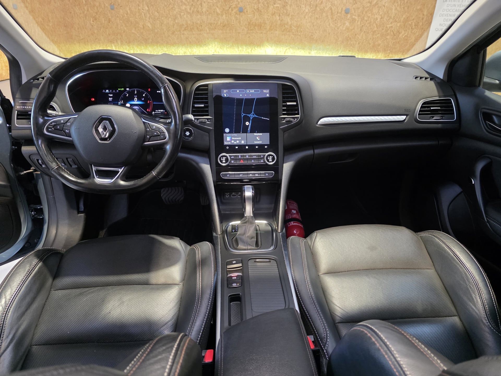 Renault Megane IV 4 1.5 BLUE DCI 115CH EDITION ONE EDC-21B — 37