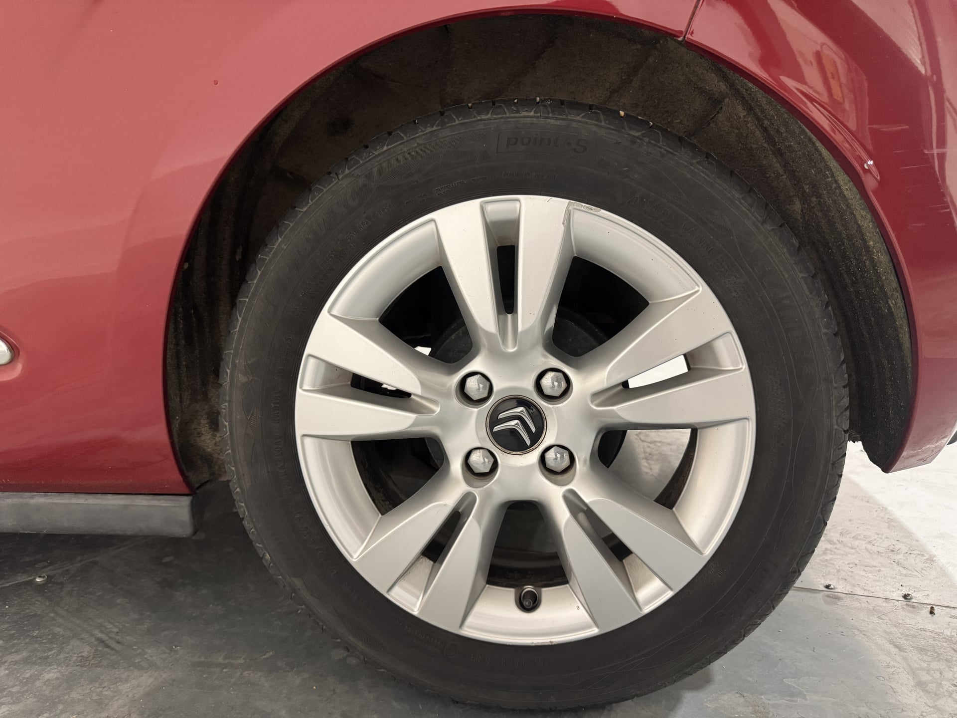 Citroen DS3 1.6l HDi 90 Ch Be Chic — 30
