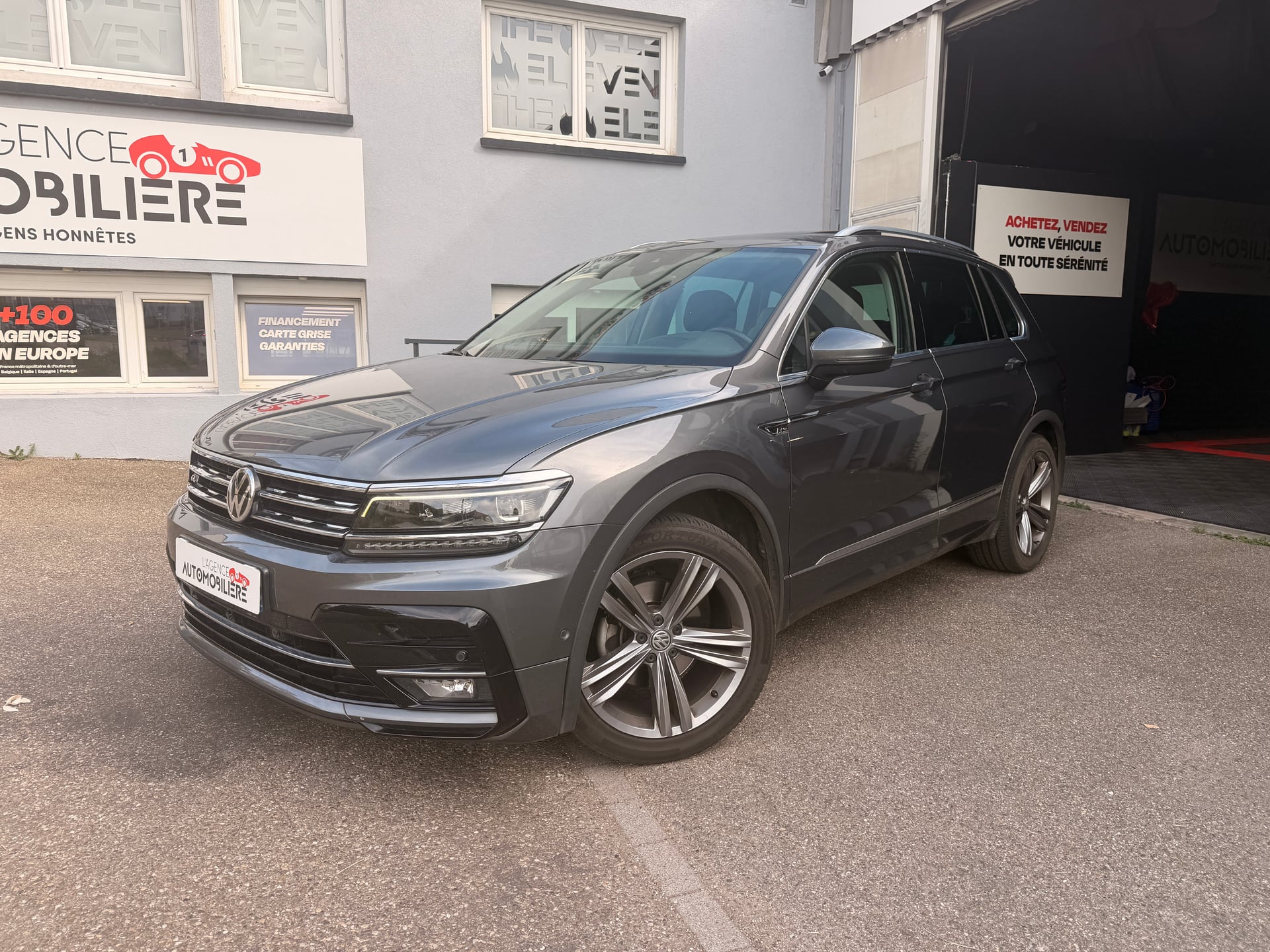 Volkswagen Tiguan 2.0 TDI Carat Exclusive 