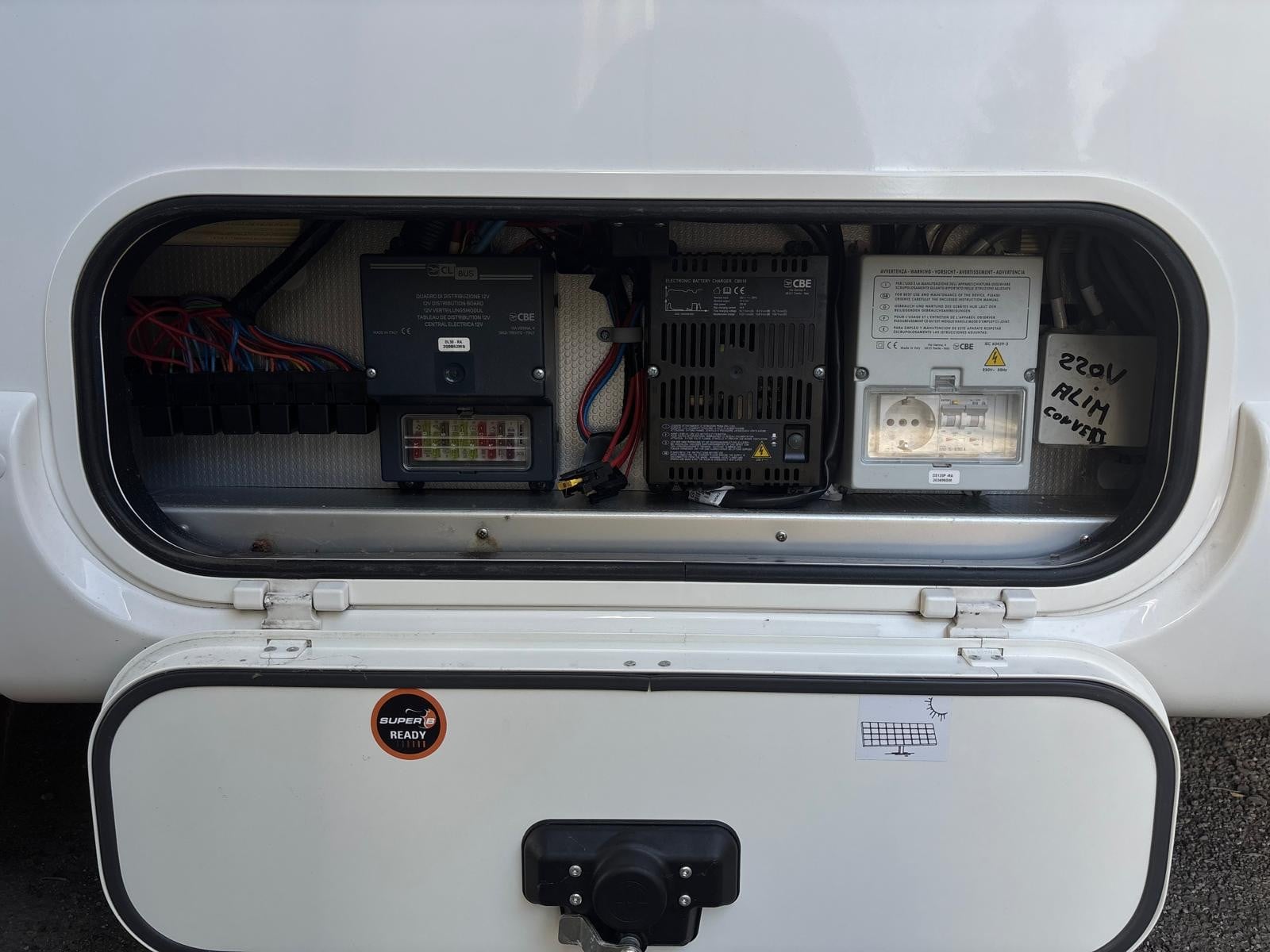 Rapido 8090 DF RAPIDO 8096dF AL-KO 60ans 160cv boite auto — 45