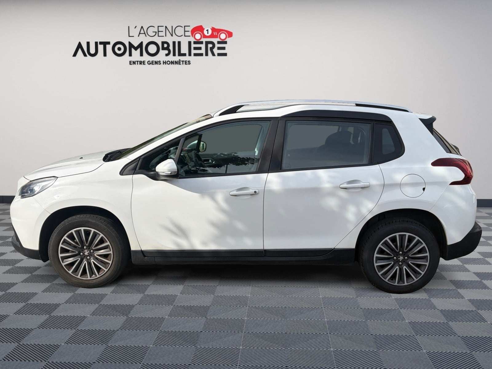 Peugeot 2008 1.6 BLUEHDI 75 ACTIVE BUSINESS — 2