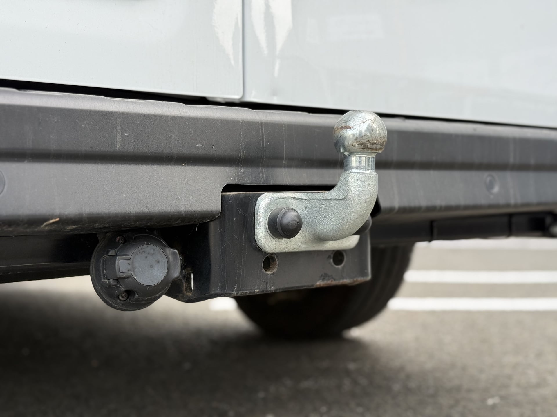 Renault Renault Trafic 3 FG 2.0 BLUEDCI 130 ch 30 LONG L2H1 CONFORT (Attelage) — 2