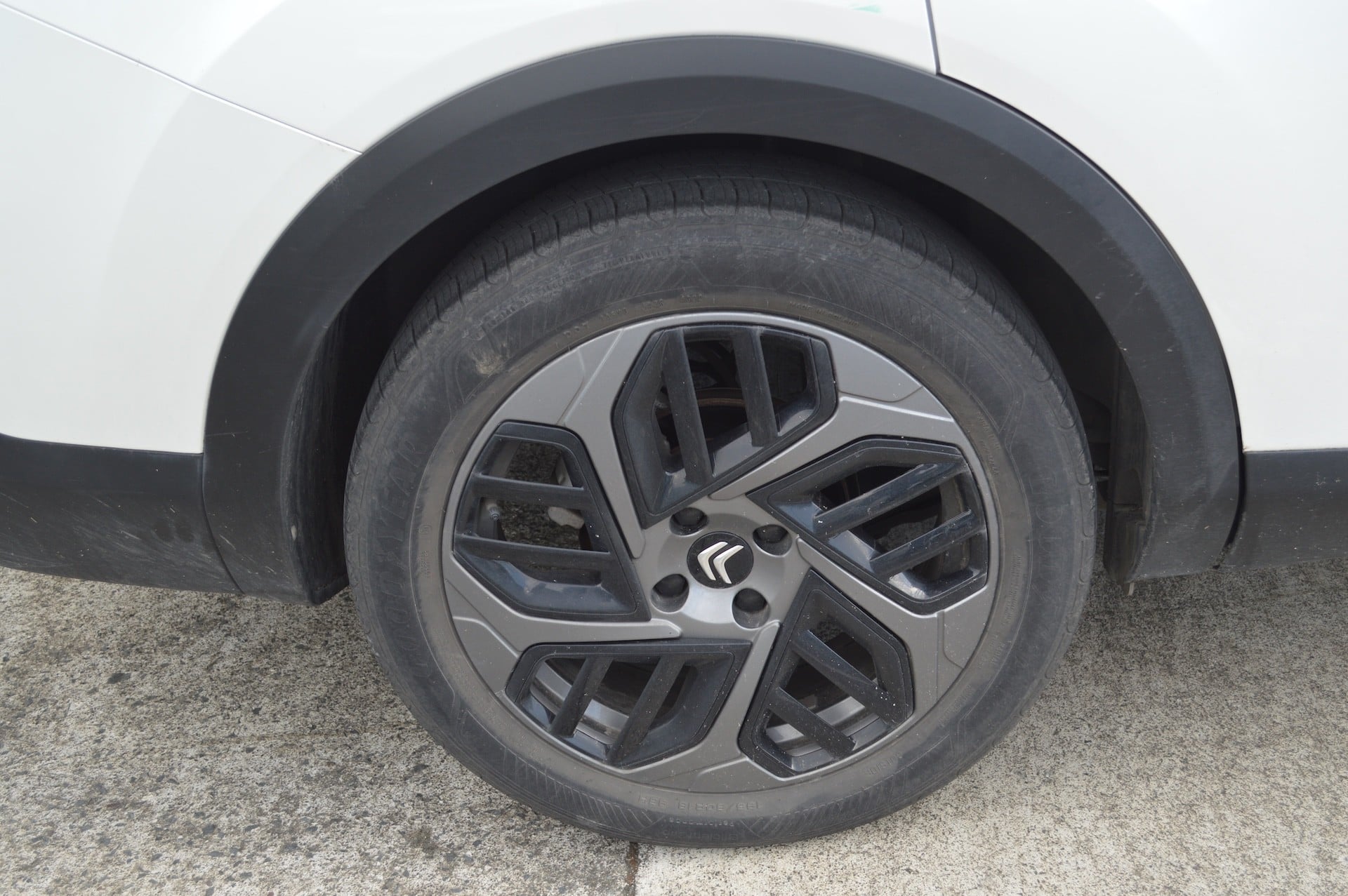 Citroen C4 X 1.5 BLUEHDI 130 S&S SHINE EAT8 — 15