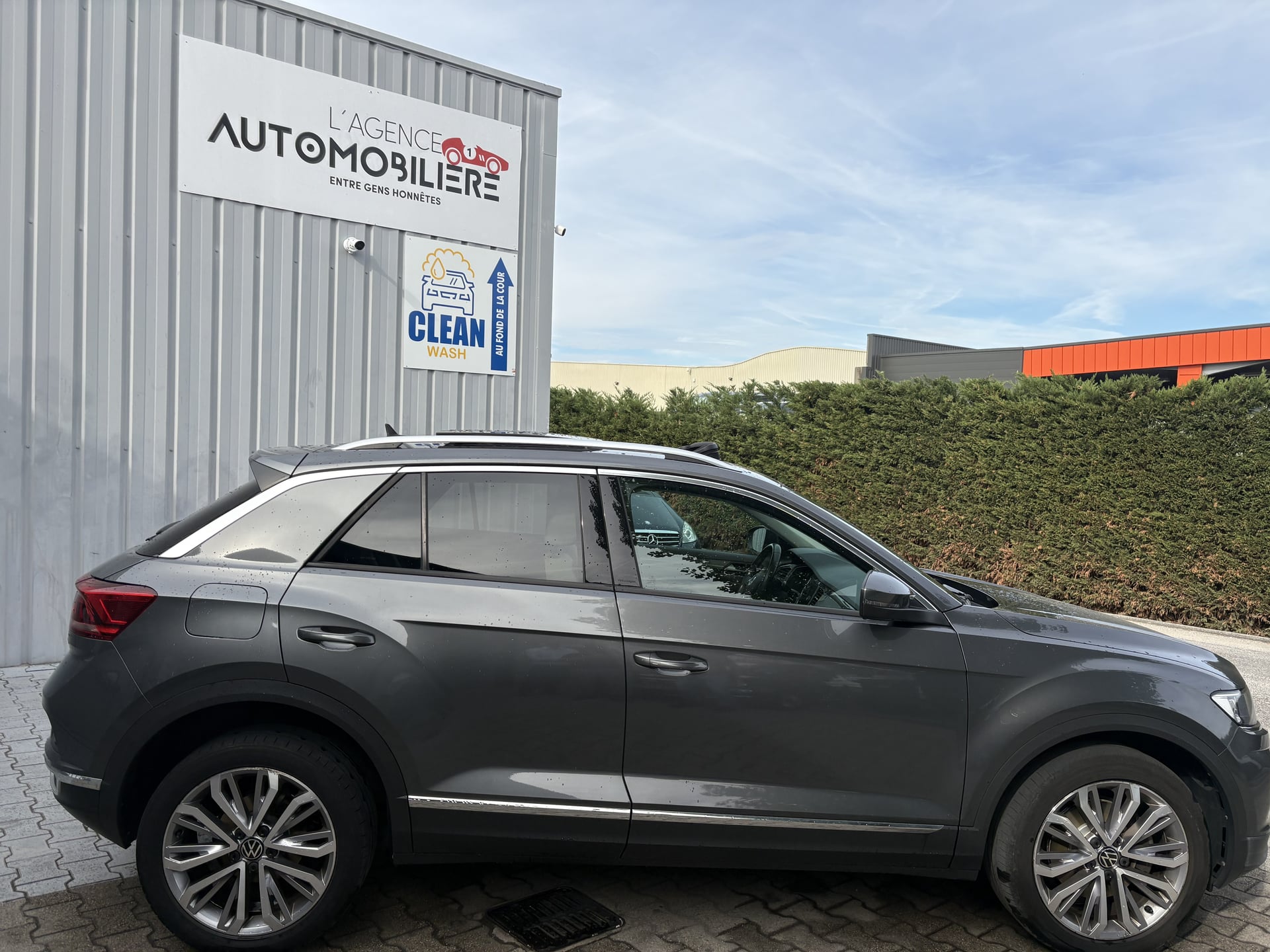 Volkswagen T-roc 2.0 TDI 16V DSG7 150 CV CARAT EXCLUSIVE — 2