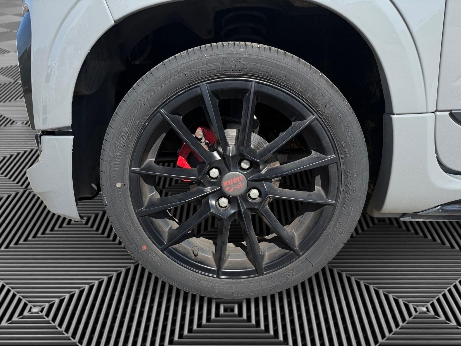 Ligier JS60 0.5 DCI 10 ULTIMATE BVA — 18