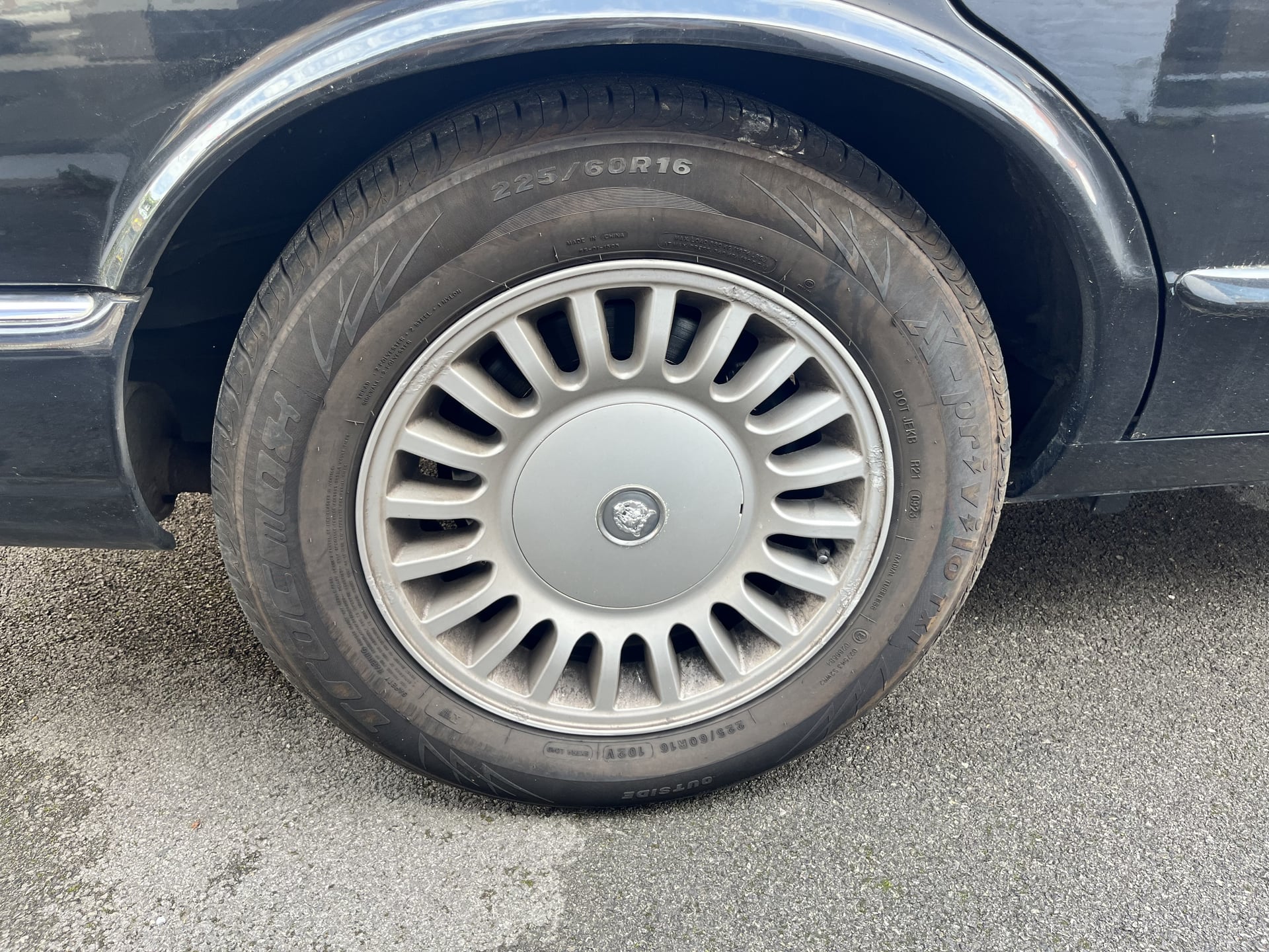 Jaguar XJ8 XJ8 3.2 V8 BA — 29