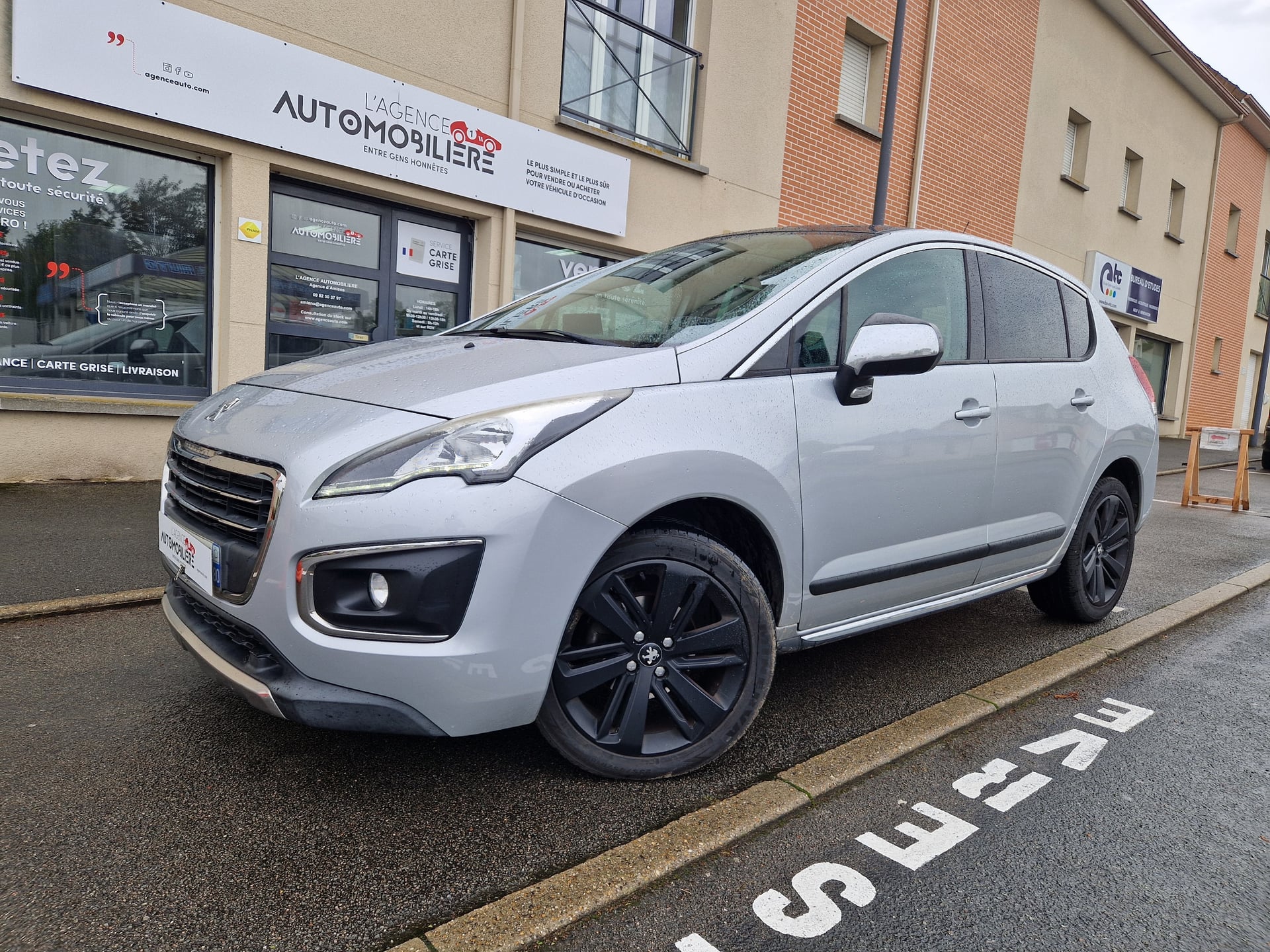 Peugeot 3008 (2) 1.6 HDI 115 FAP ALLURE + options