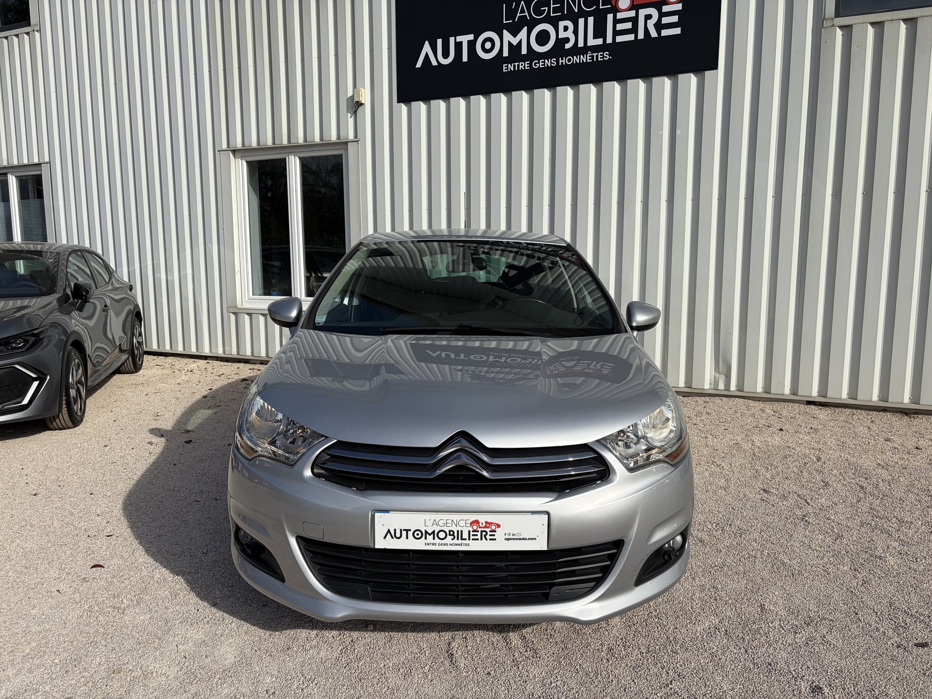 Citroen C4 1.2 VTI - 130cv MILLENIUM II — 2