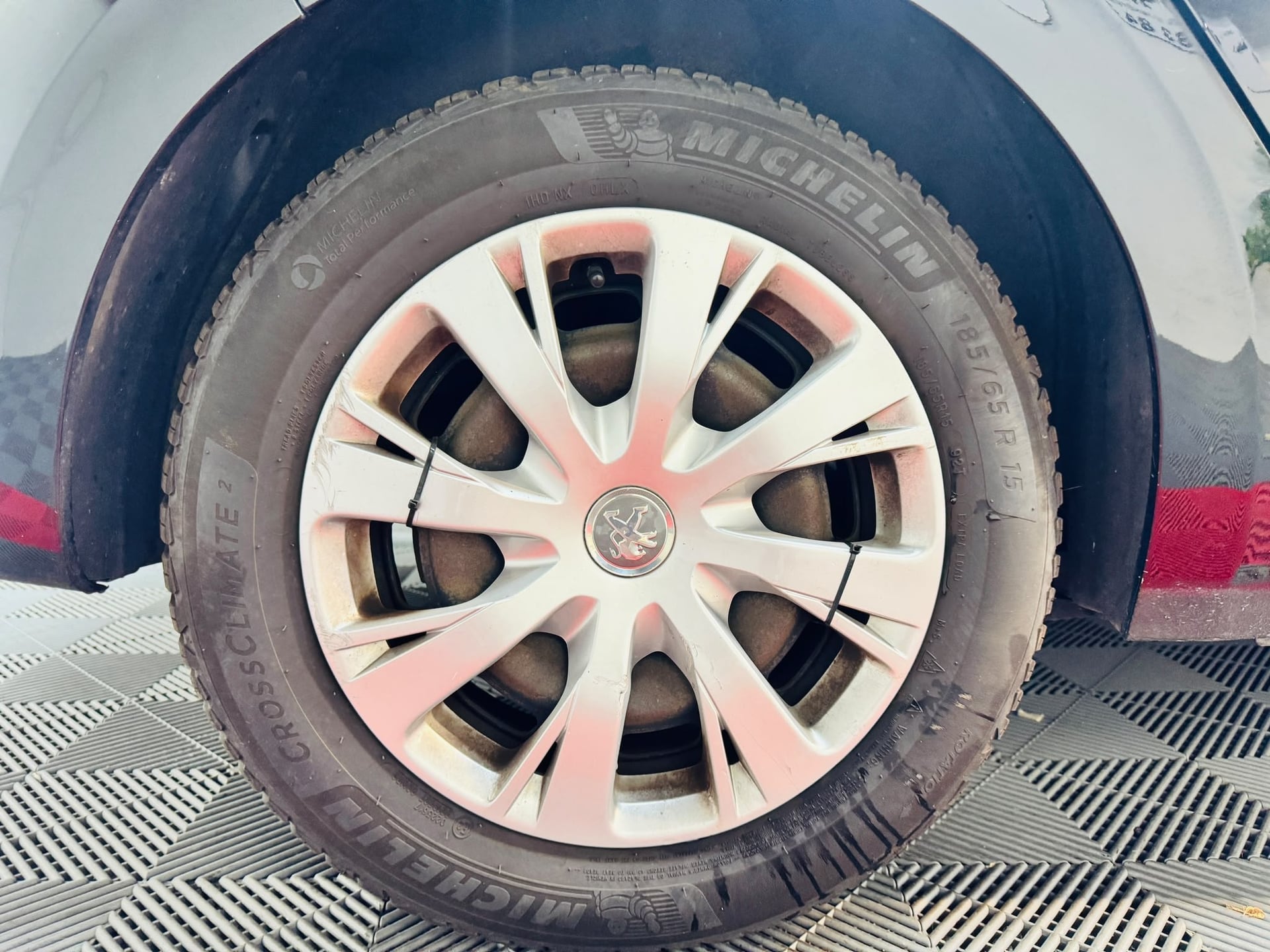 Peugeot 208 I Phase 2 5 Portes 1.5 Blue HDi S&S 100 cv — 22