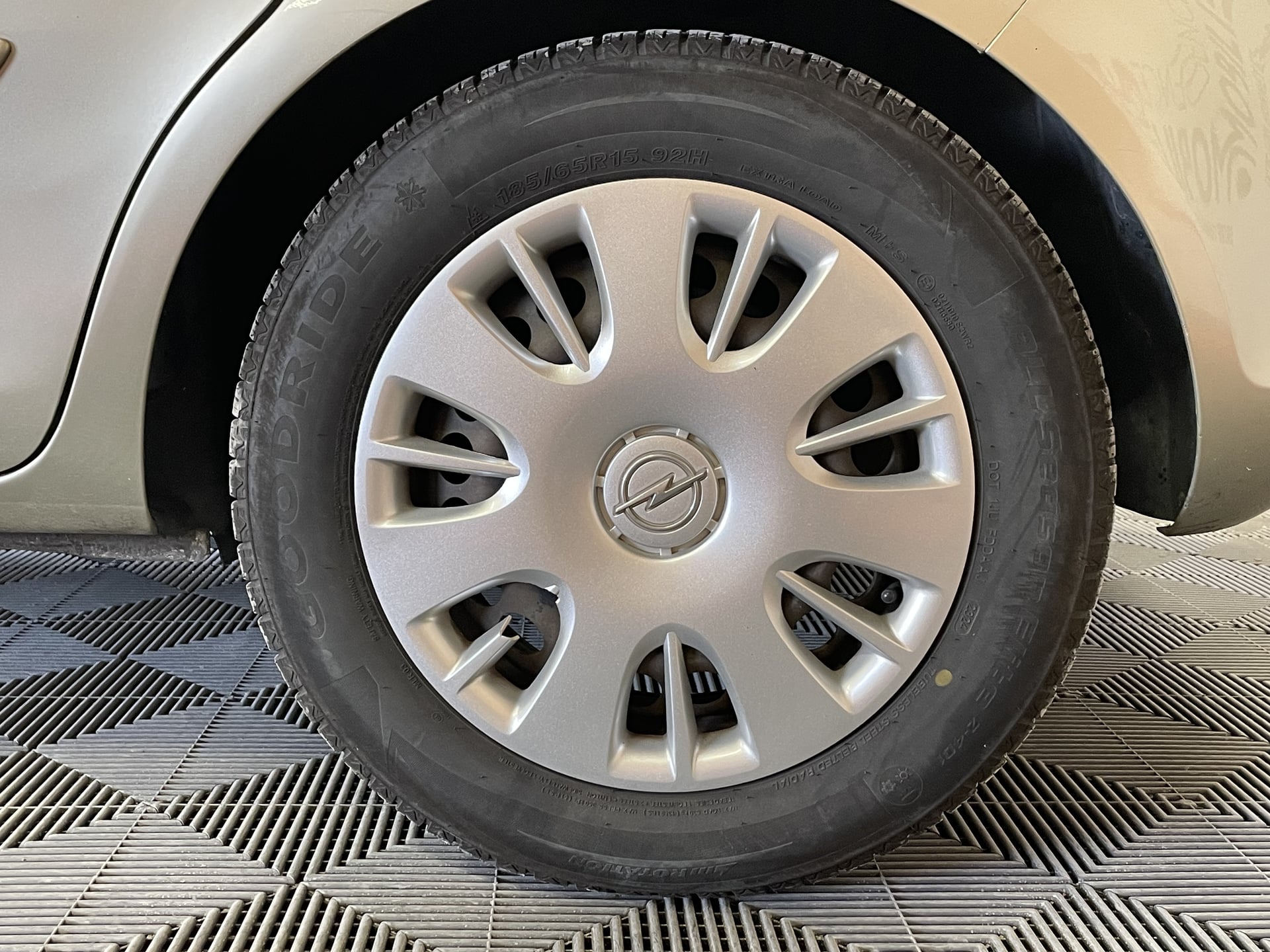 Opel Corsa 1.3 CDTI 16V 75 cv — 21
