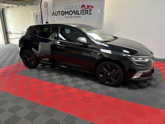 Renault Megane 1.3 TCE 160 CH GT-LINE — 33