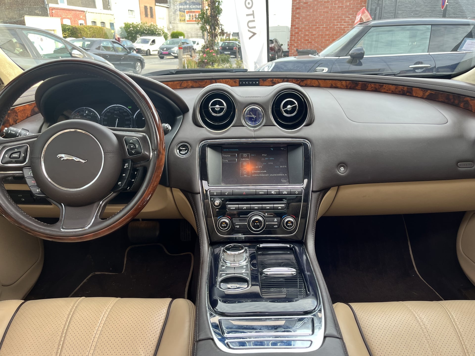 Jaguar XJ XJ L5.0 V8 Portfolio Long — 2