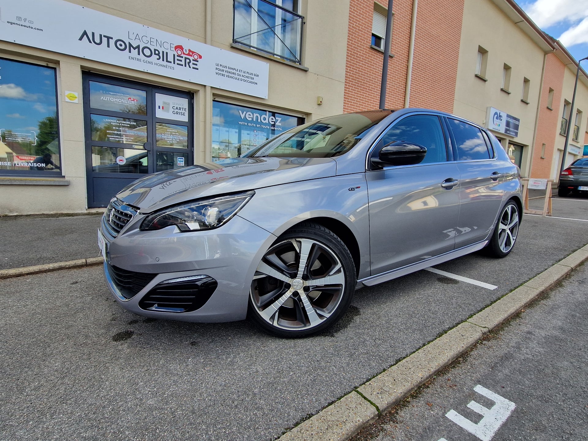 Peugeot 308 II 2.0 BLUEHDI 180 S&S EAT6 GT