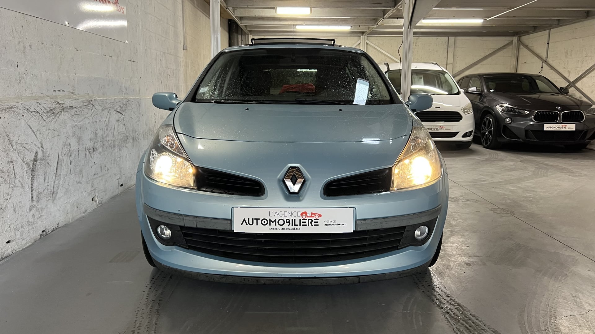 Renault Clio 1.5 dCi 85ch Extrême Claire 5p — 2