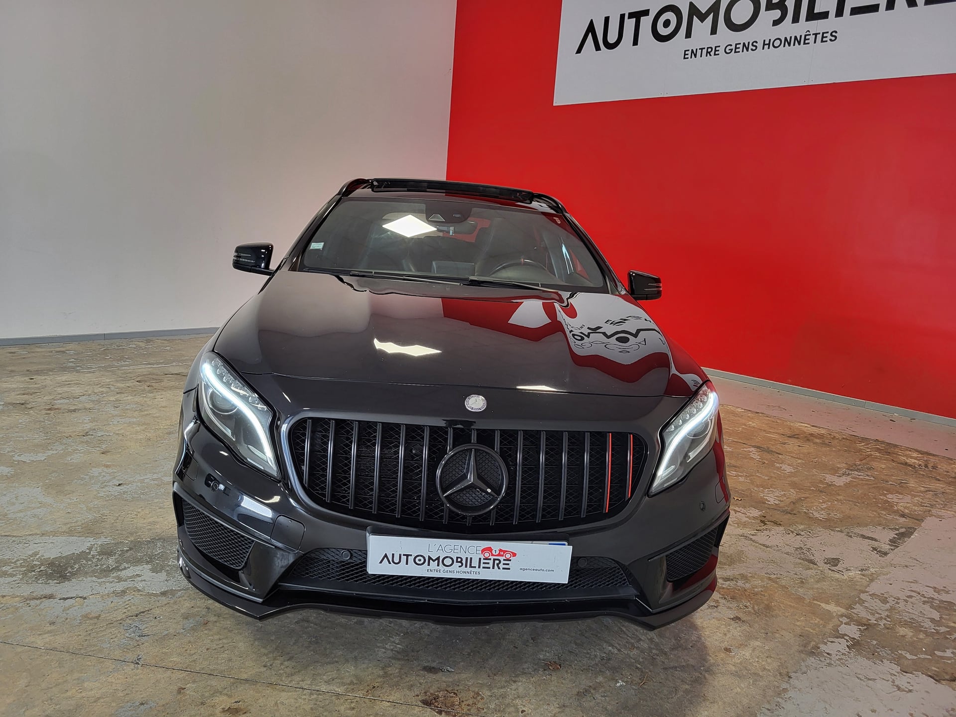 Mercedes-Benz Classe GLA GLA 45 AMG 381 4MATIC BVA + TOIT OUVRANT + CARPLAY — 2