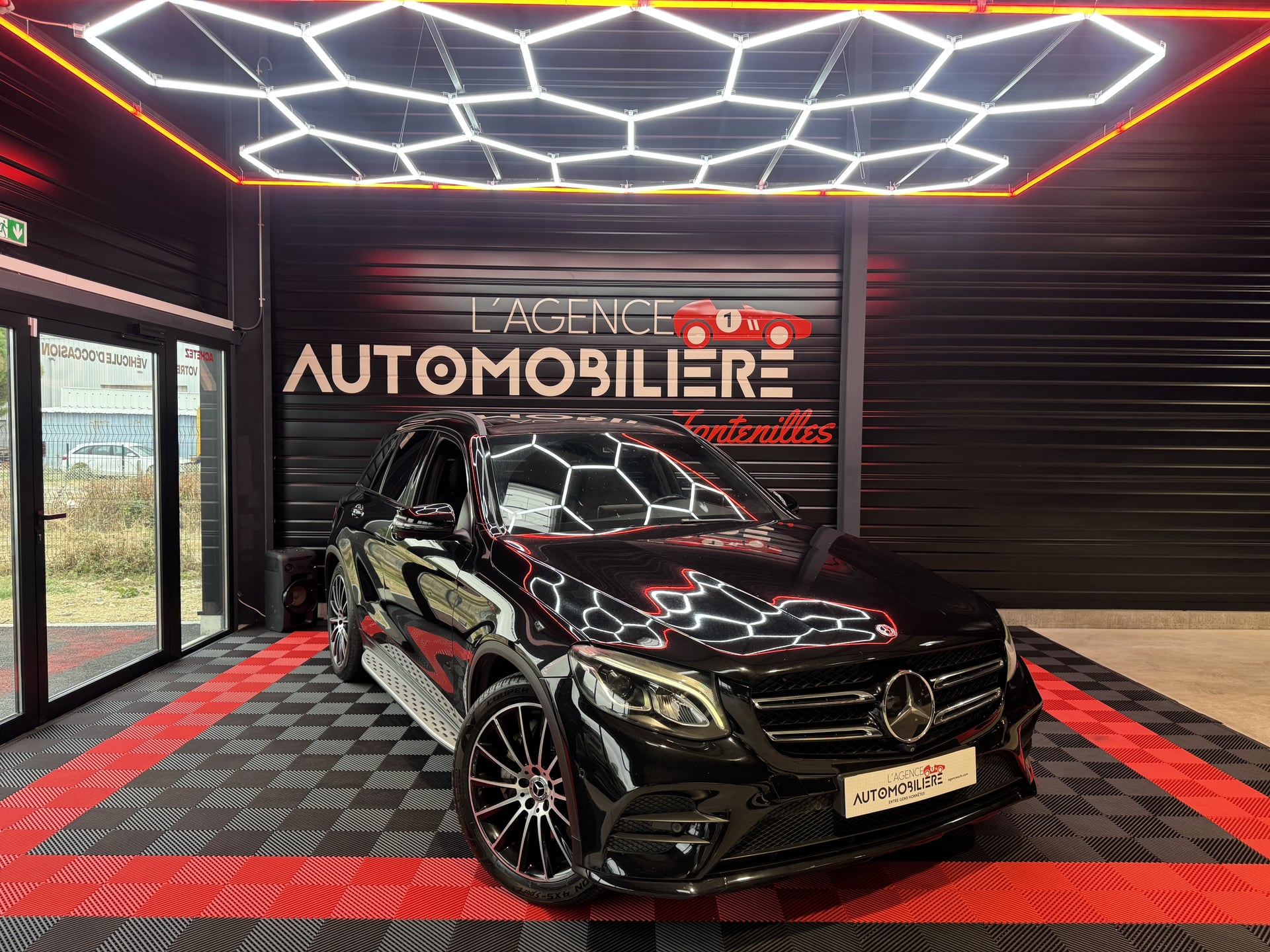 Mercedes-Benz GLC 2.0 350e Rechargeable 310 AMG LINE Garantie 12mois
