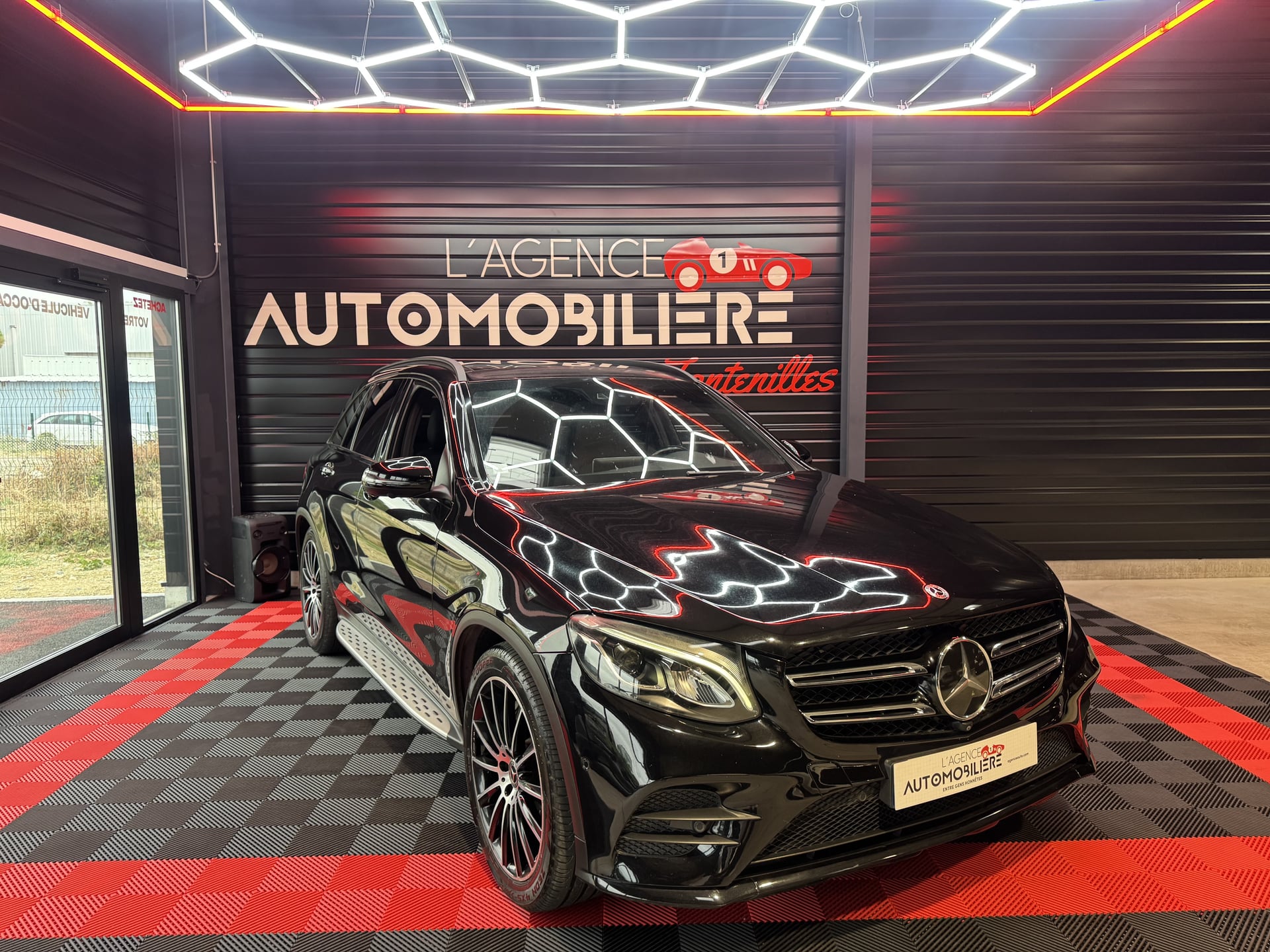 Mercedes-Benz GLC 2.0 350e Rechargeable 310 AMG LINE Garantie 12mois — 2