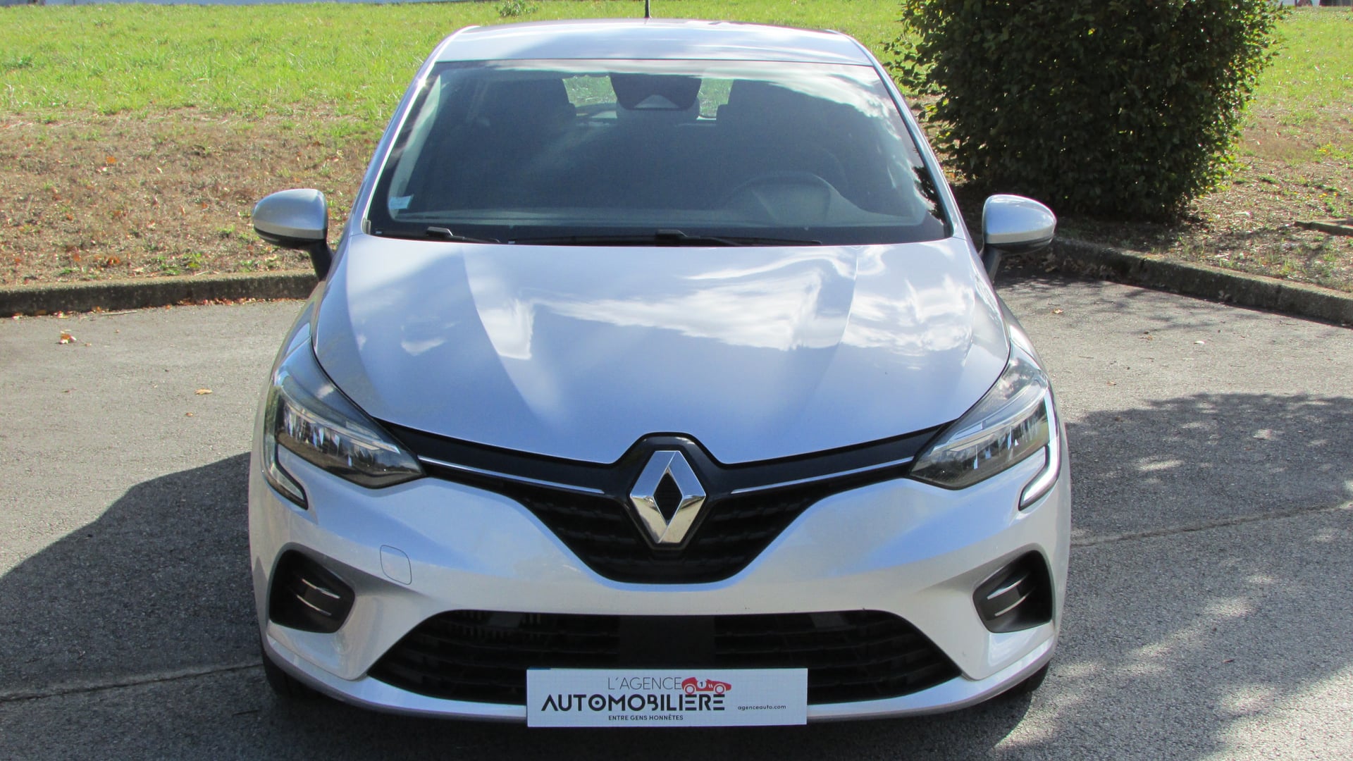 Renault CLIO V 1,0L TCE 90CH BUSINESS — 2