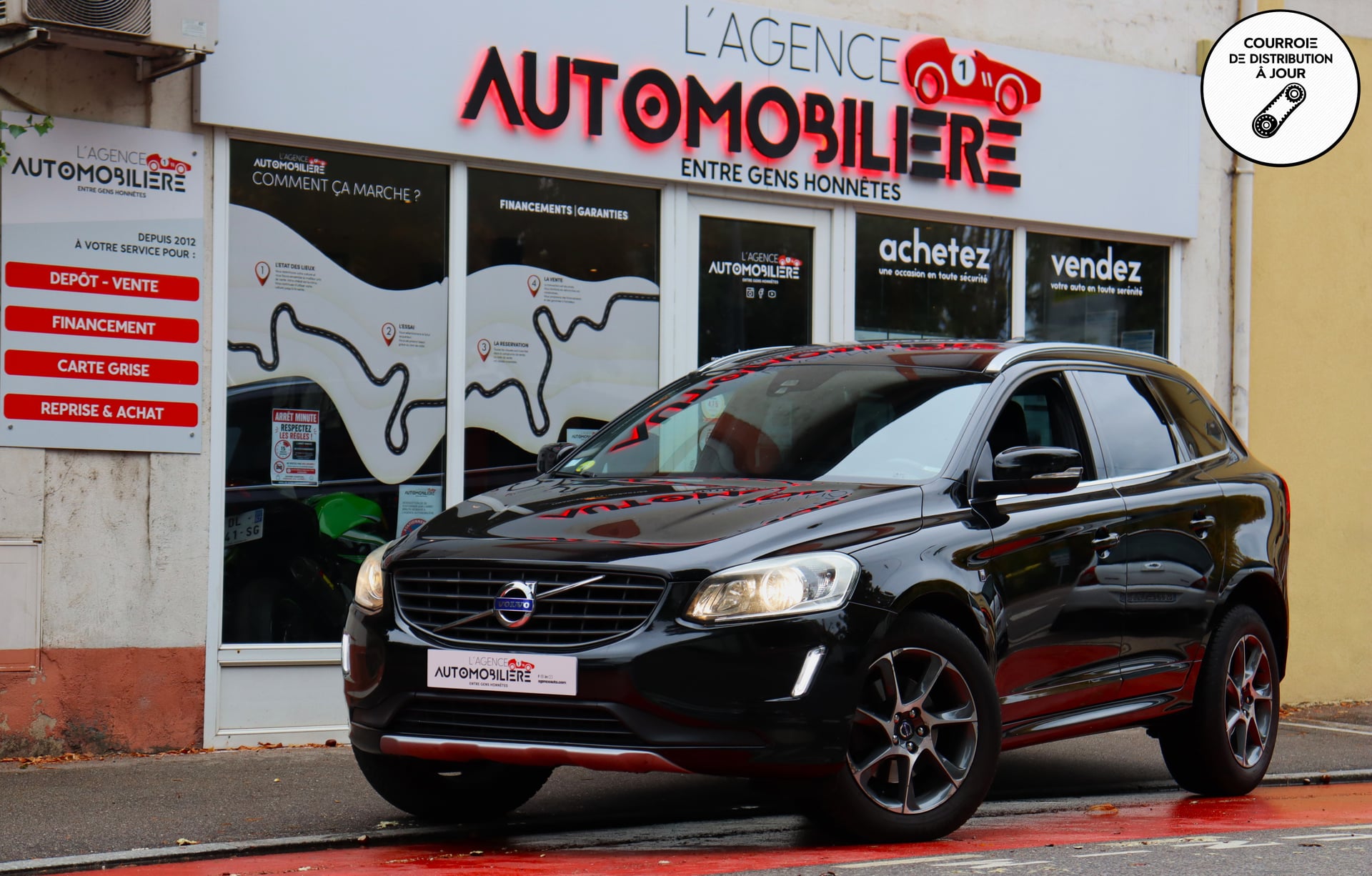 Volvo XC60 Ph.II D4 2.0 TDi 190 Ocean Race FWD Geartronic (Sièges chauffants, Attelage)