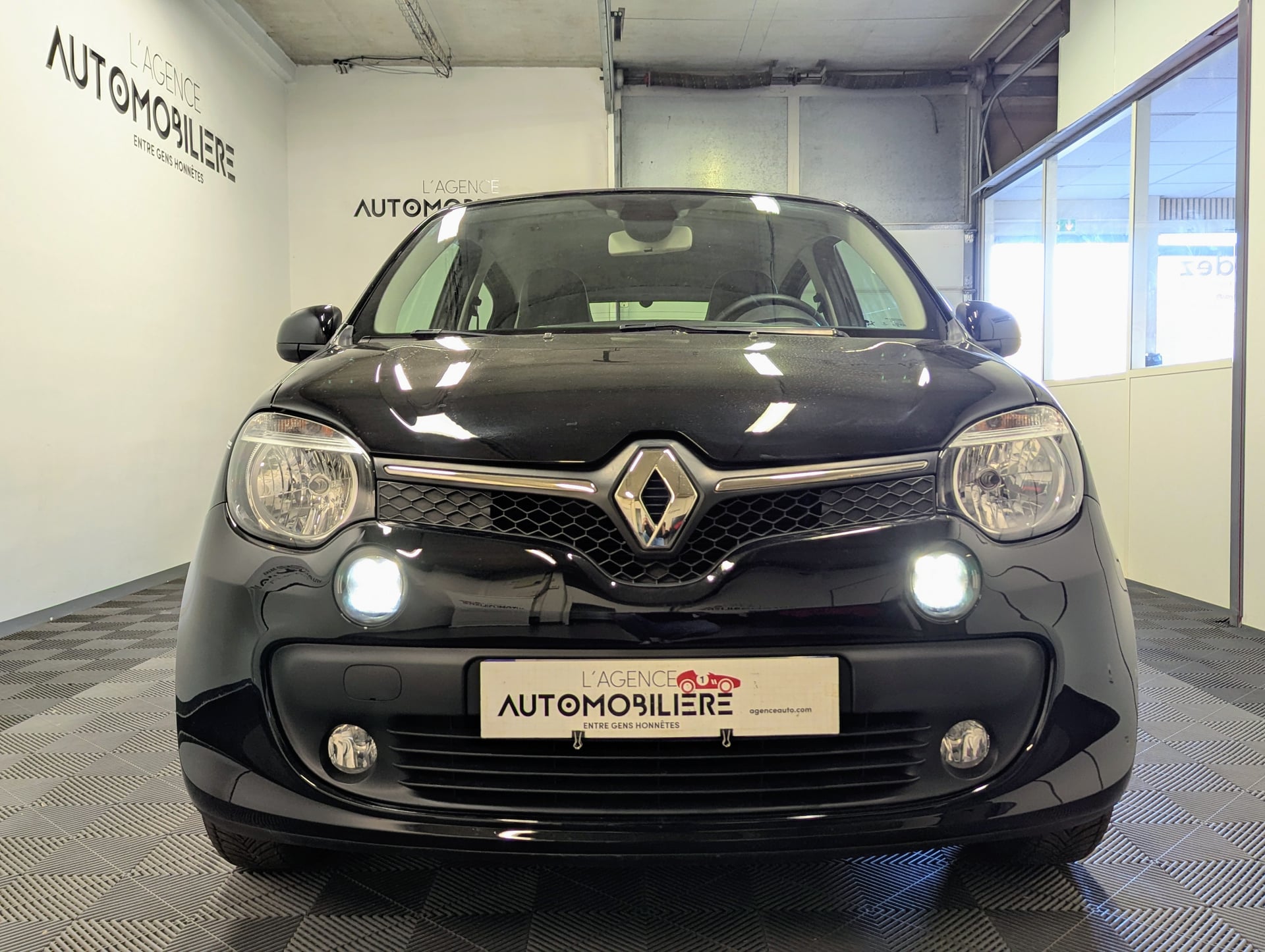 Renault Twingo TCE 110 EDC LIMITED — 2