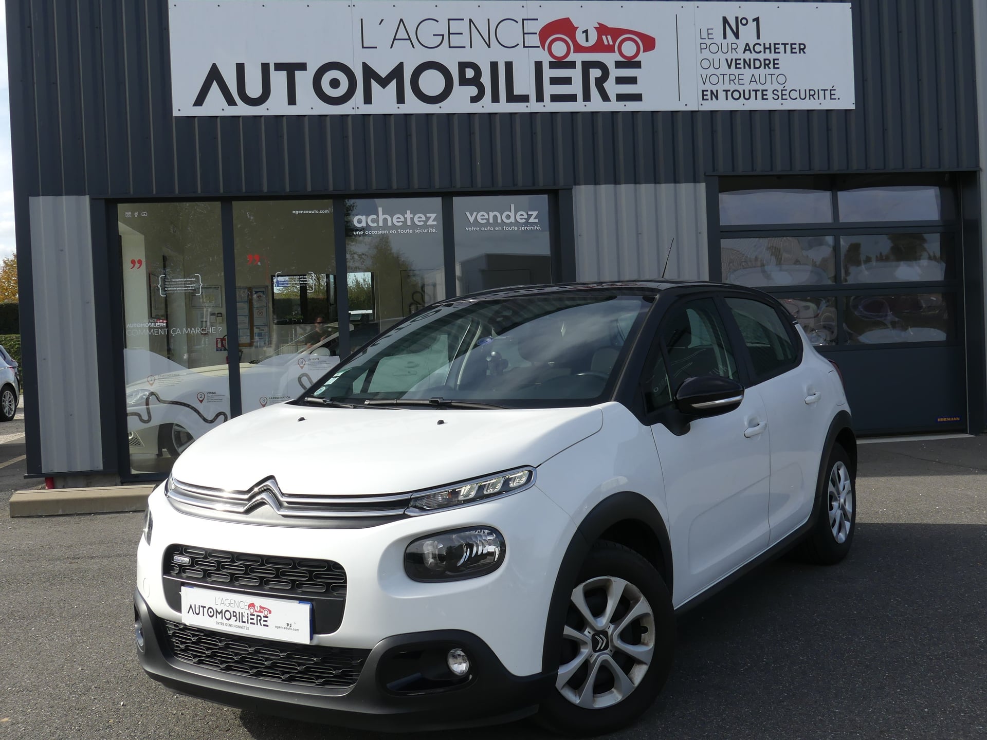 Citroen C3 FEEL 82 CV PREMIERE MAIN