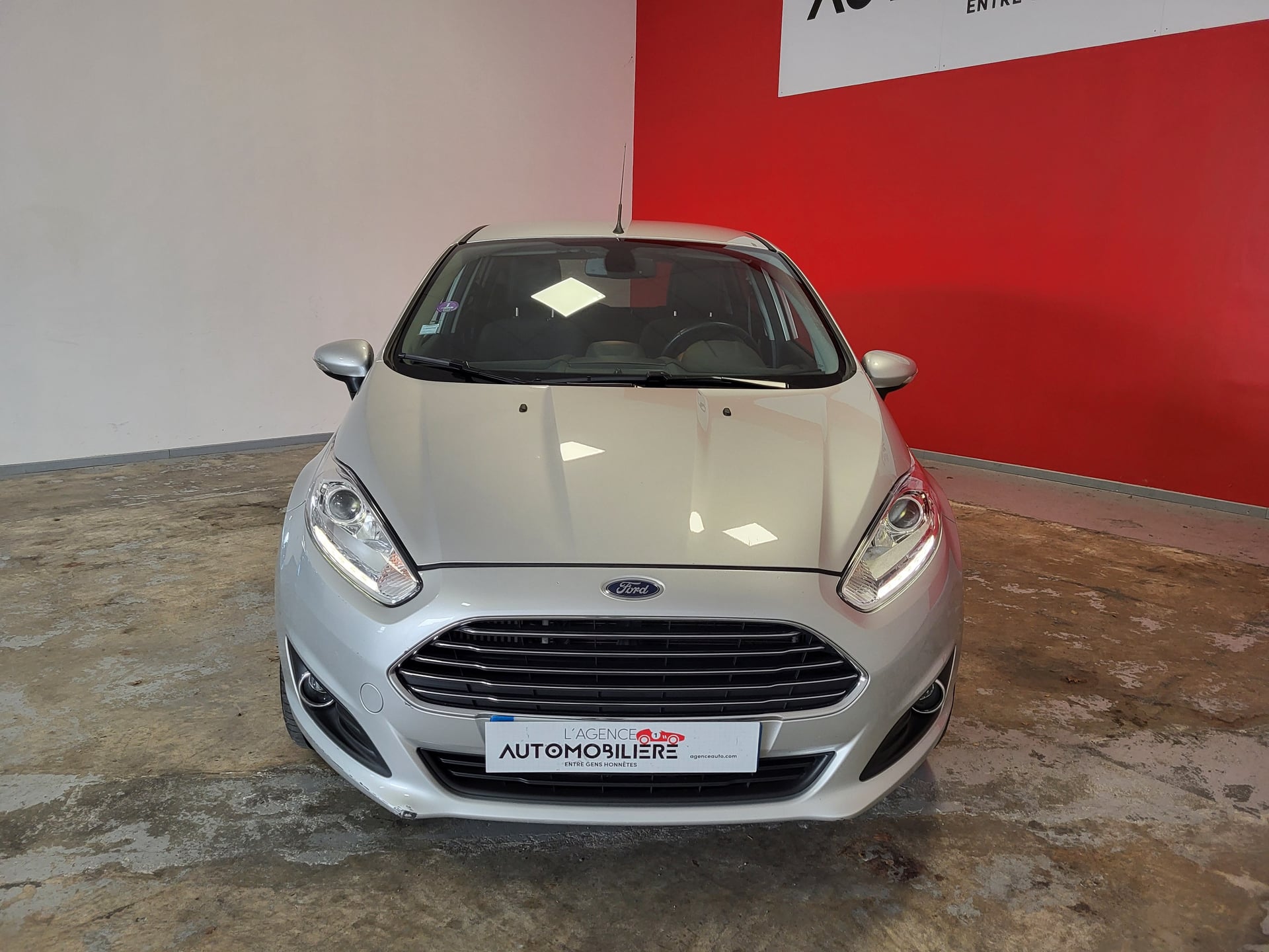 Ford Fiesta FORD FIESTA 1.0 ECOBOOST 100 TITANIUM POWERSHIRT — 2