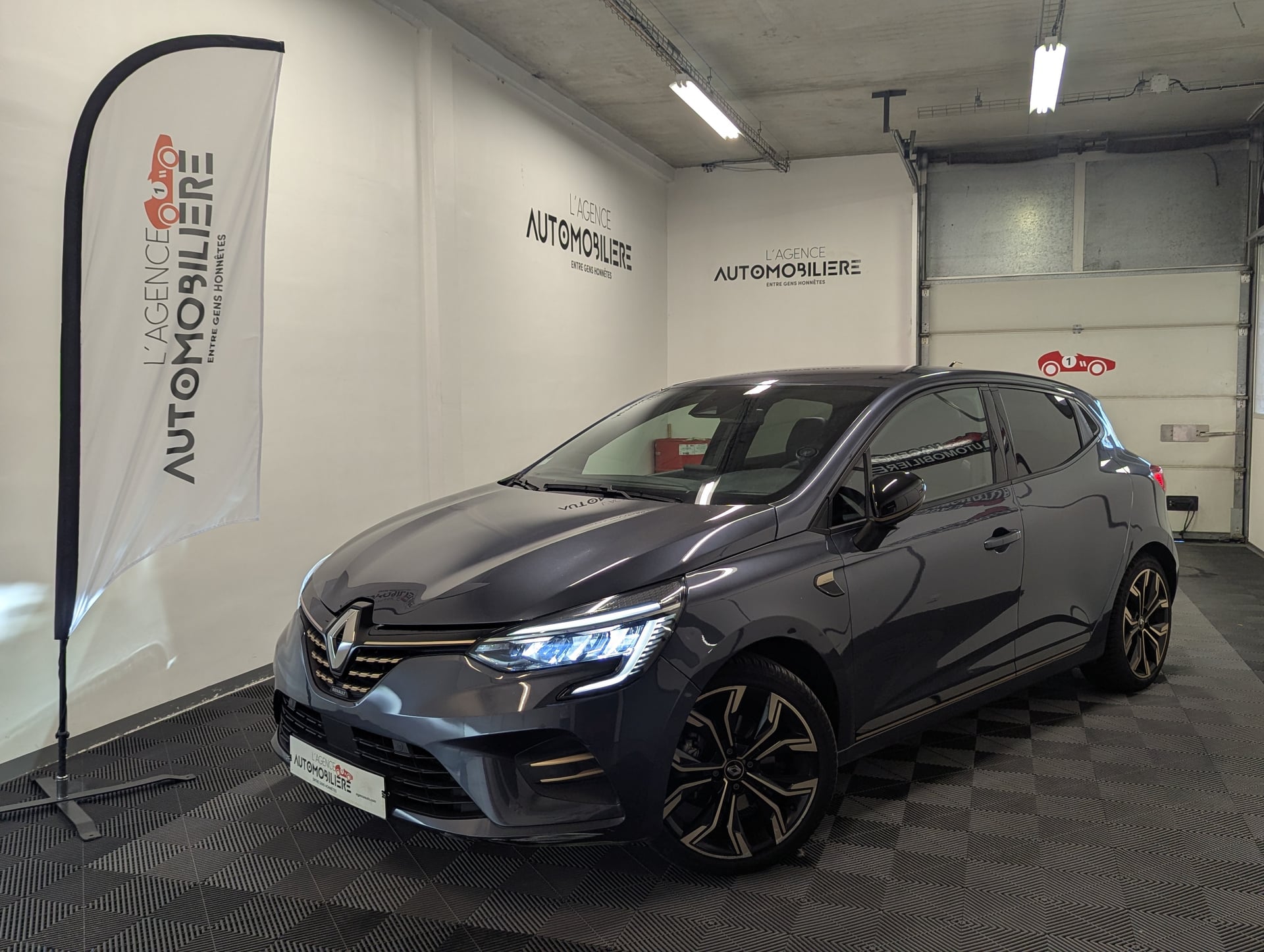 Renault Renault Clio 5 Lutecia E-Tech Hybride