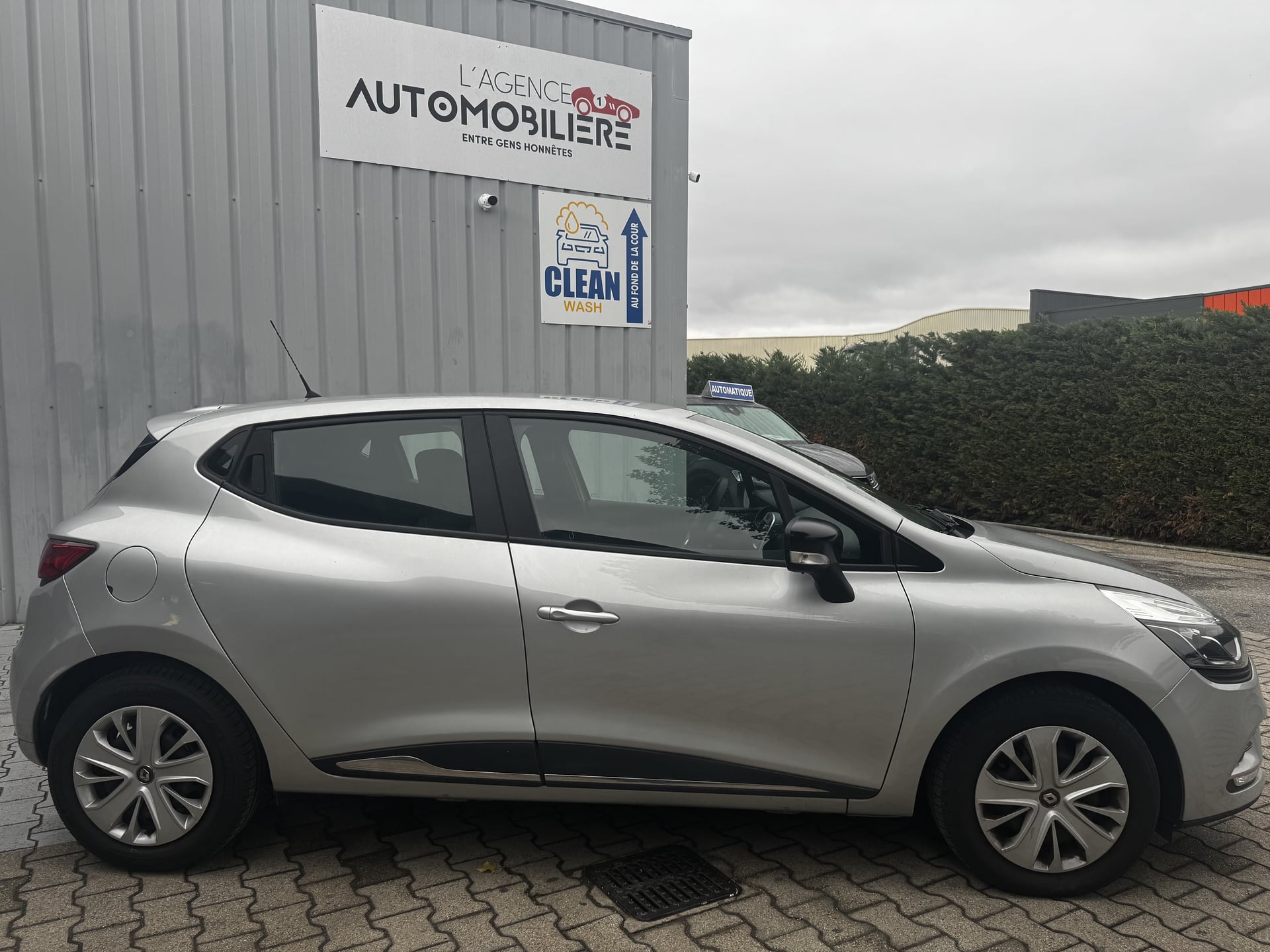 Renault Clio iv Phase 2 0.9 TCe 12V Energy S&S 90 cv — 2