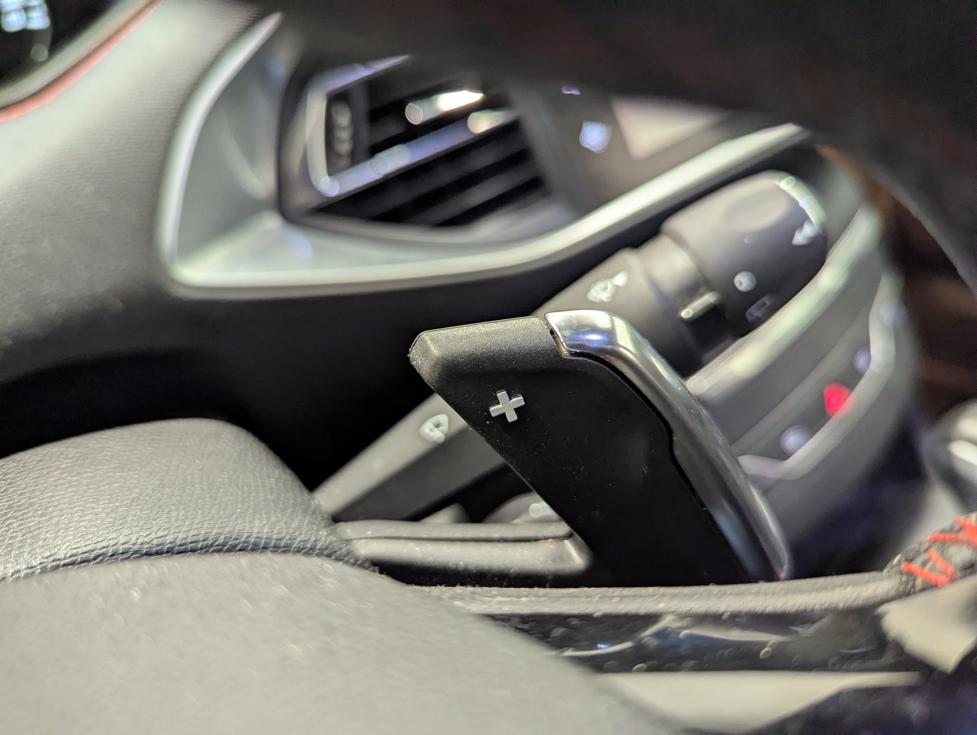 Peugeot 308 1.2 PURETECH 130 GT LINE — 26
