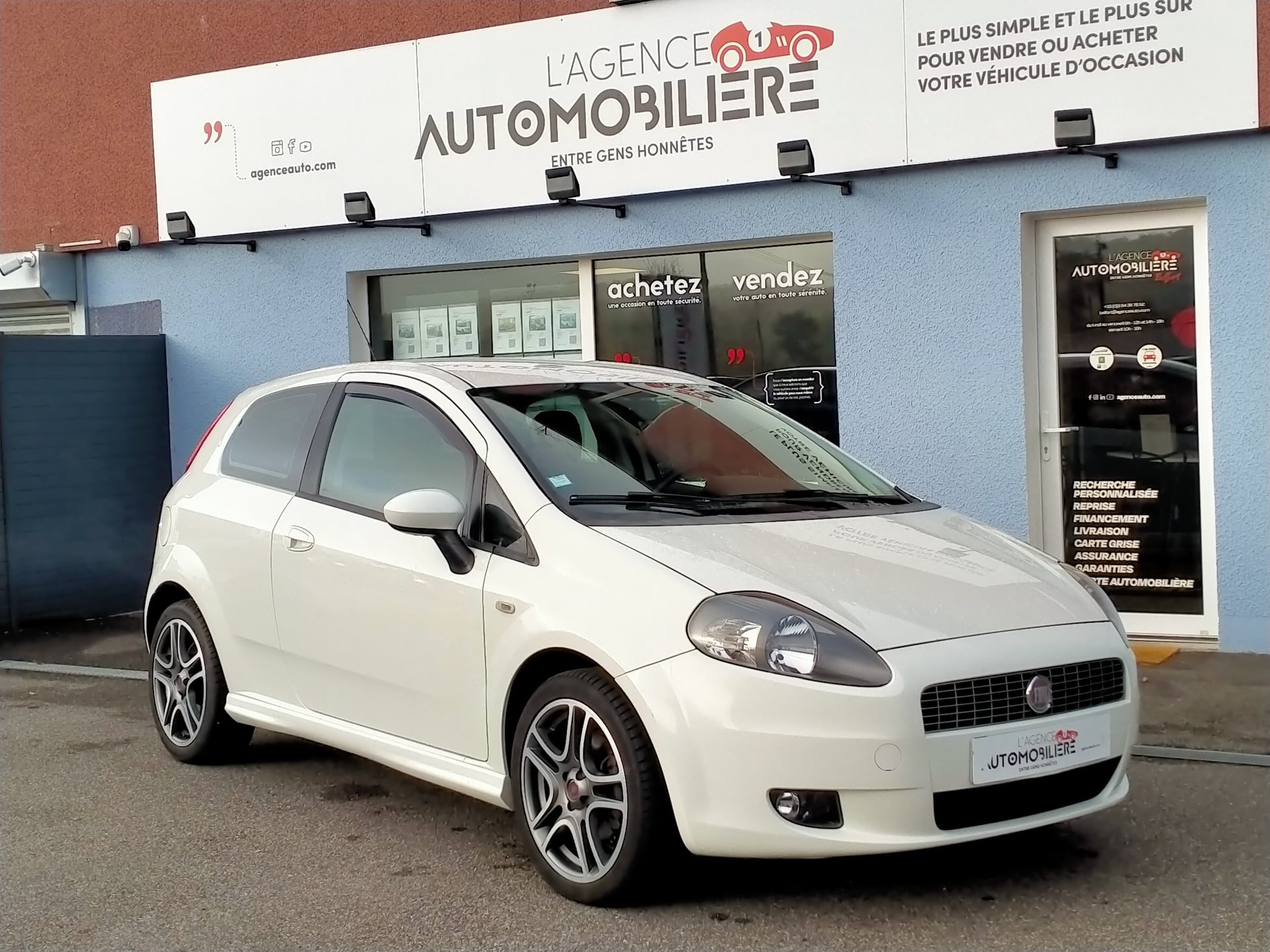 Fiat Grande Punto 1.4 16v T-jet 120ch Sport 3p