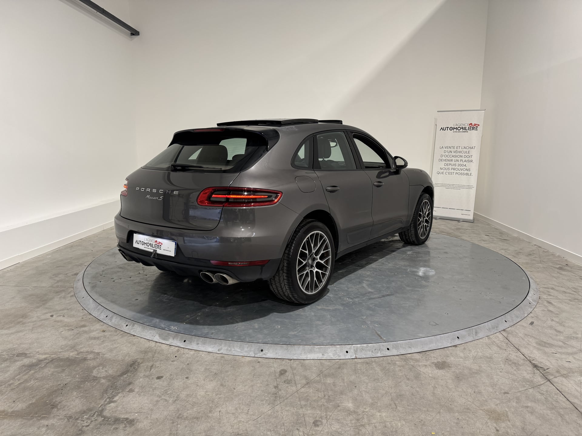 Porsche Macan S V6 3.0l 258ch PDLS / Pano / PASM — 2