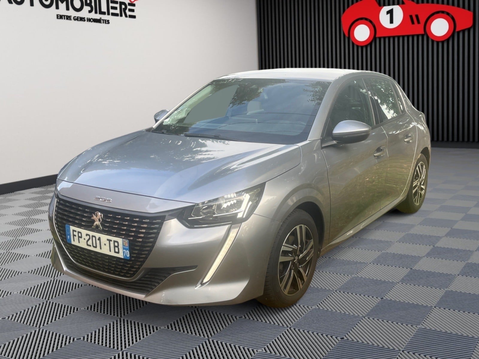 Peugeot 208 1.2 PureTech 100ch S&S Allure KIT DISTRIBUTION JUILLET 2026