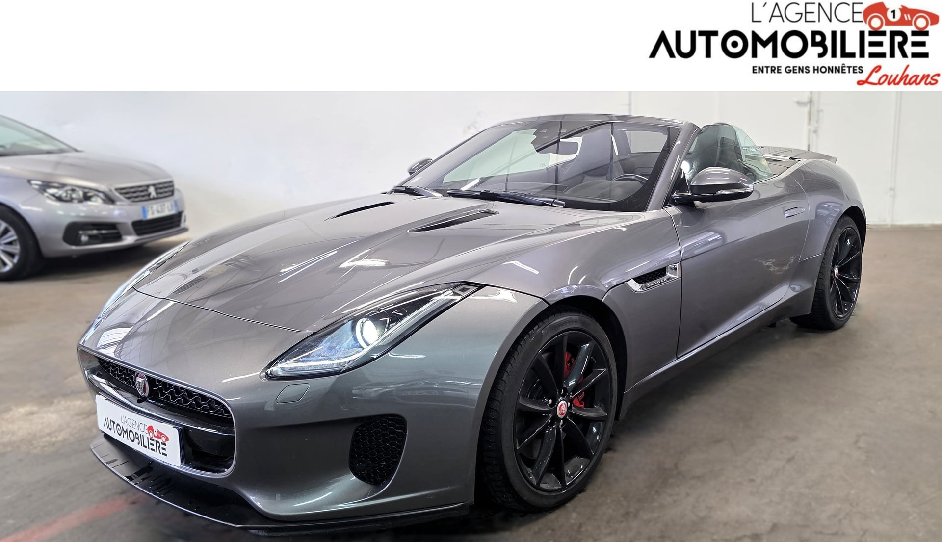 Jaguar F-Type Cabriolet 2.0T 300 R-Dynamic BVA8 — 2