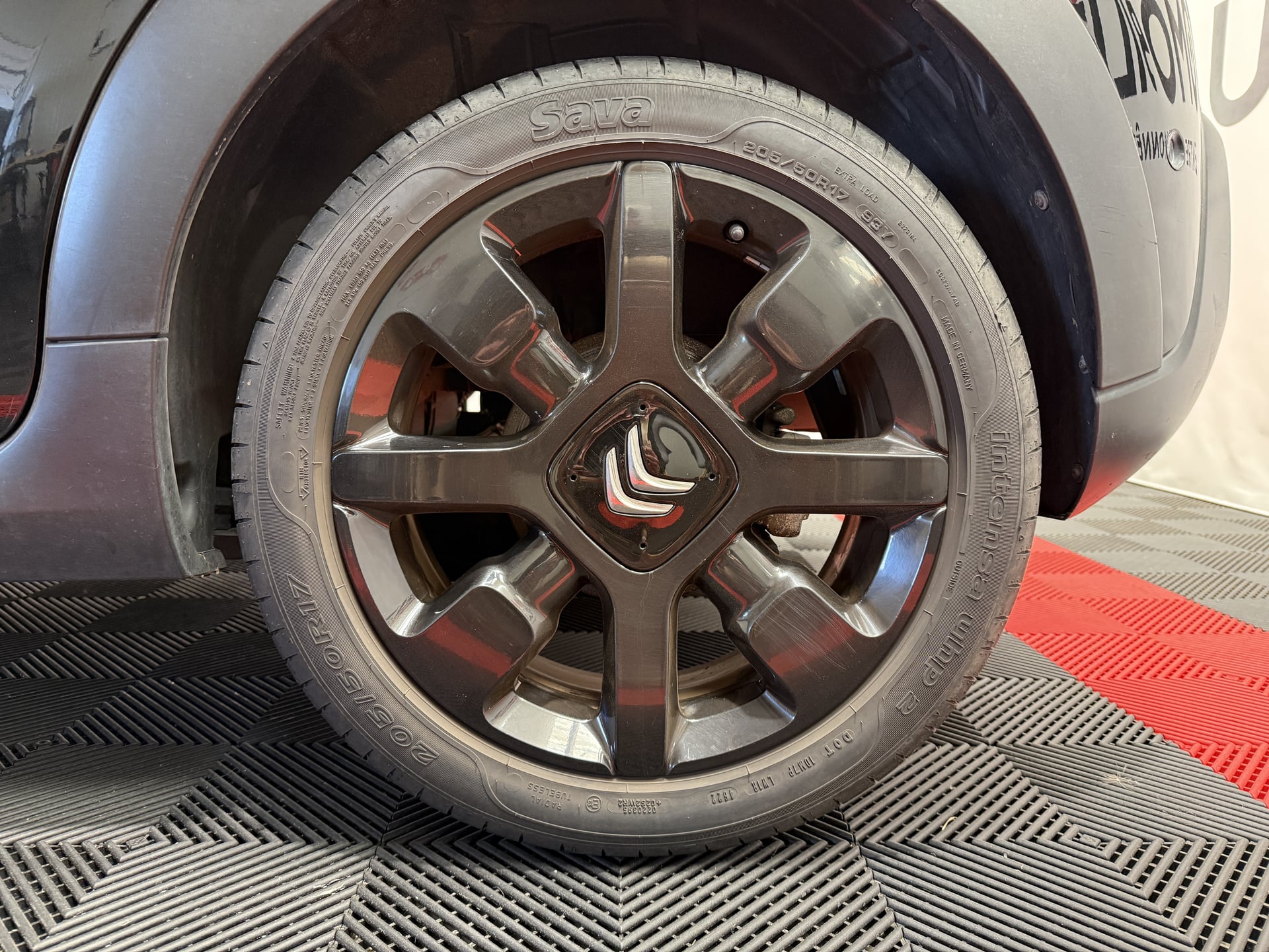 Citroen C3 1.2 PURETECH 110 S&S BVM6 SHINE — 26