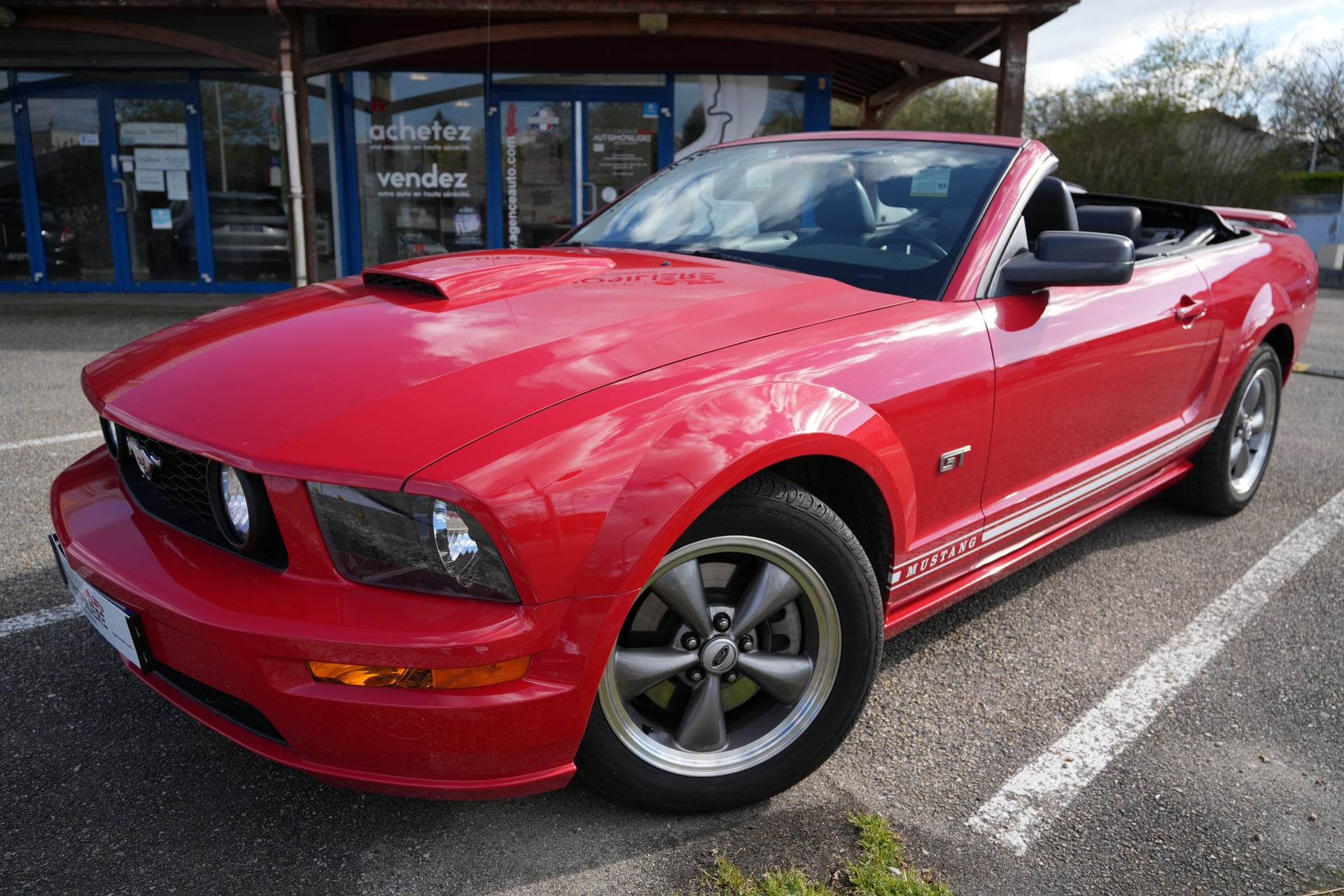 Ford Mustang V CABRIOLET 4.6 V8 305 PREMIUM — 2