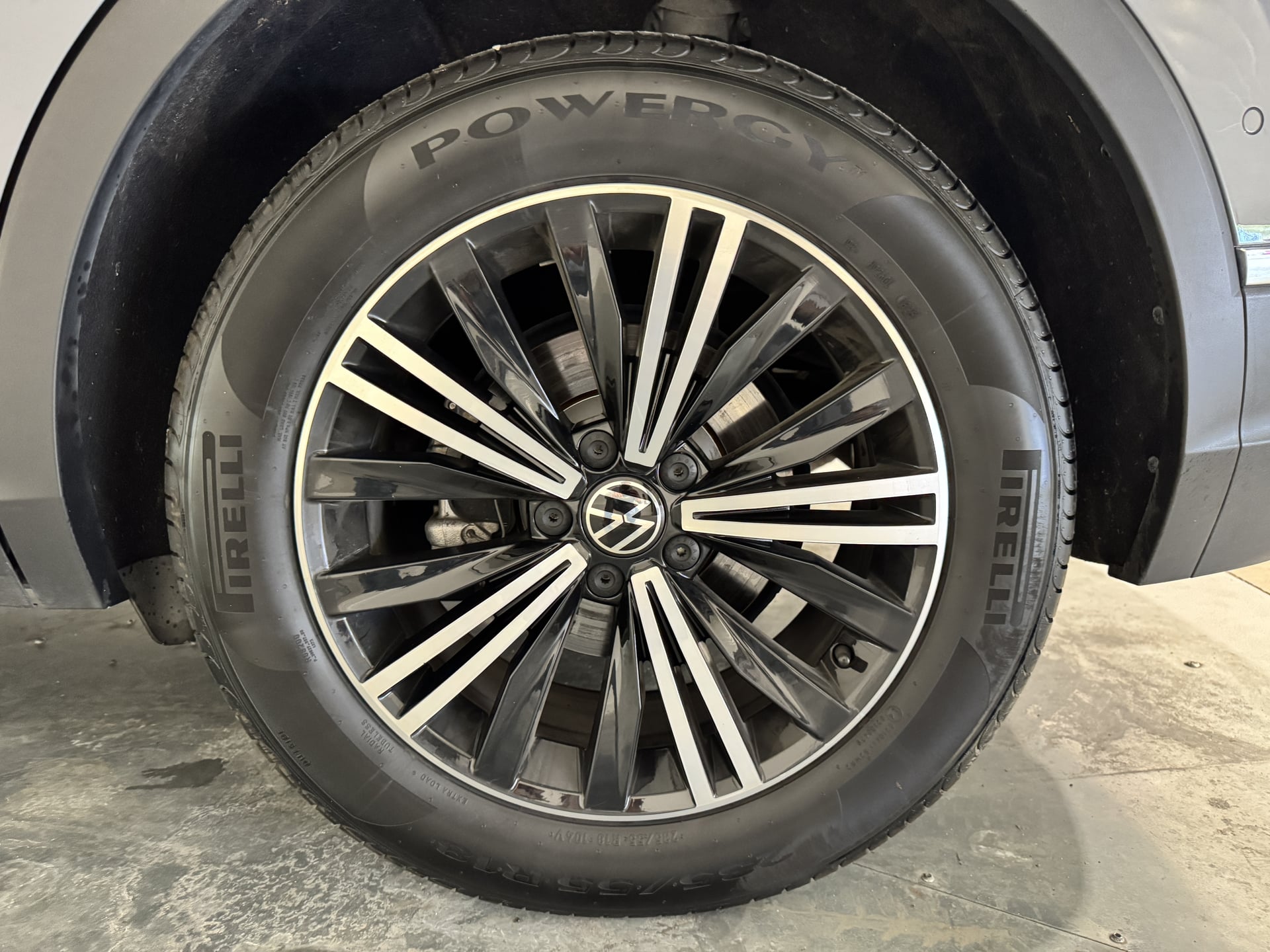 Volkswagen Tiguan 2.0 TDI 150ch DSG7 Elegance — 35